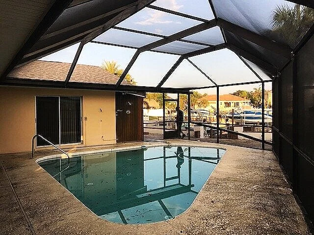 Pool Cage Rescreening Near Tampa Bay, FL