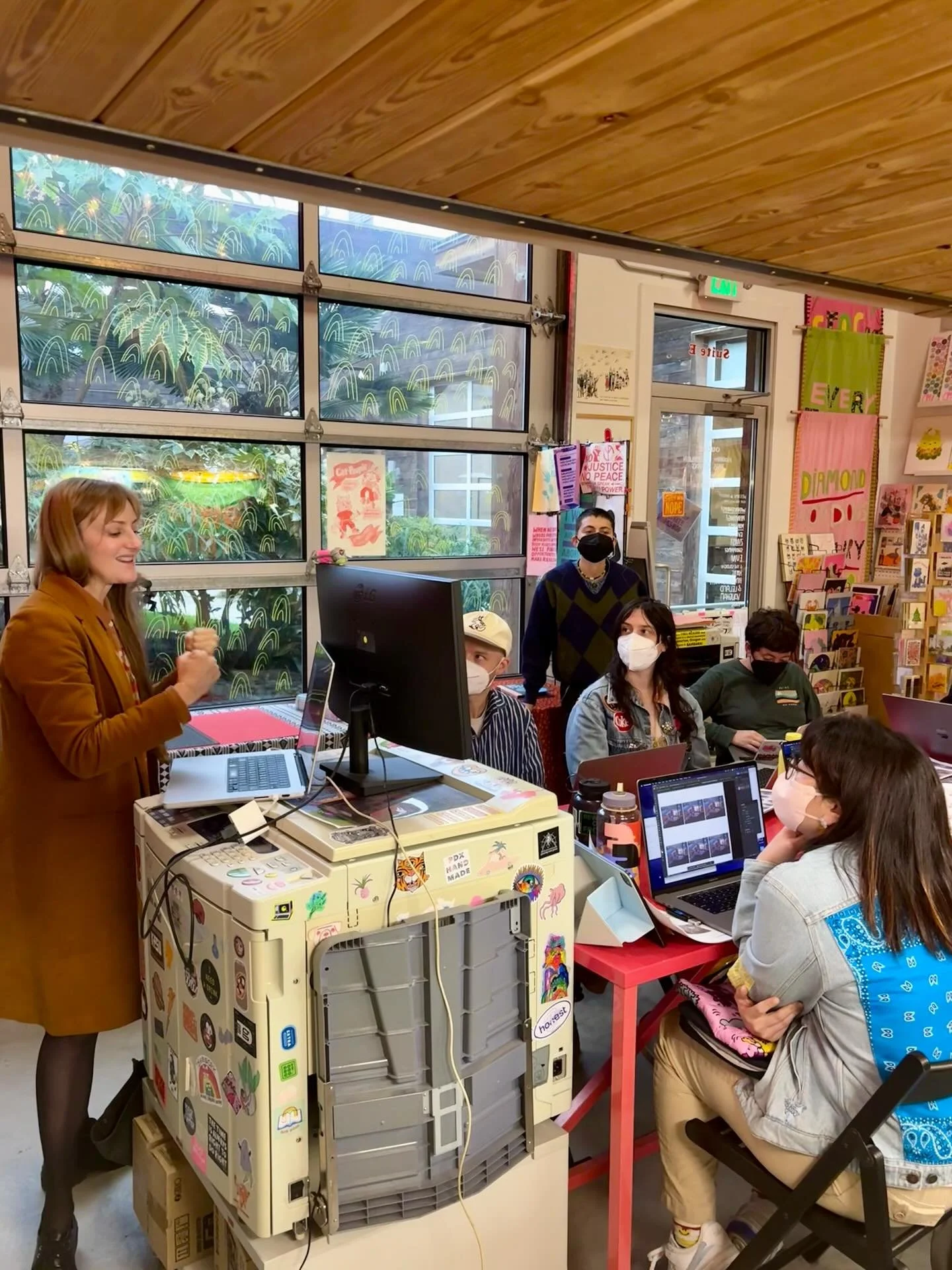 We loved loved loved having @kellianderson teach a riso animation workshop in our space last week! Today her incredible Alphabet in Motion book comes out! 🤩 congrats on your tremendous accomplishment, Kelli!! Happy Pub Day!!
