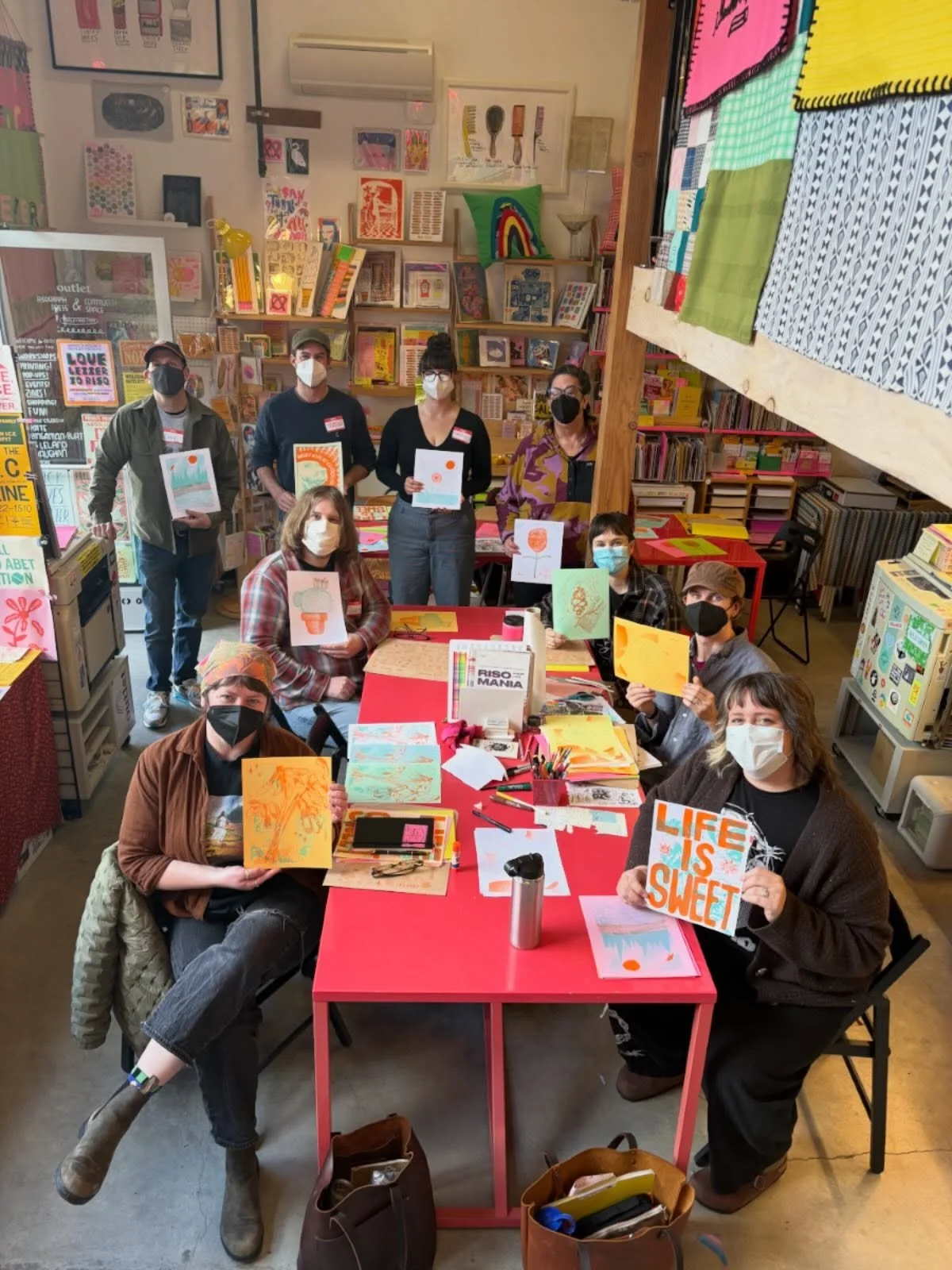 We loved this super Saturday riso workshop crew! Thanks, all! See you during open hours!! ⭐️⭐️⭐️⭐️⭐️