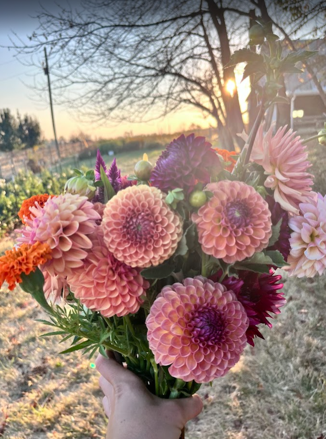 September Bouquet Big .png