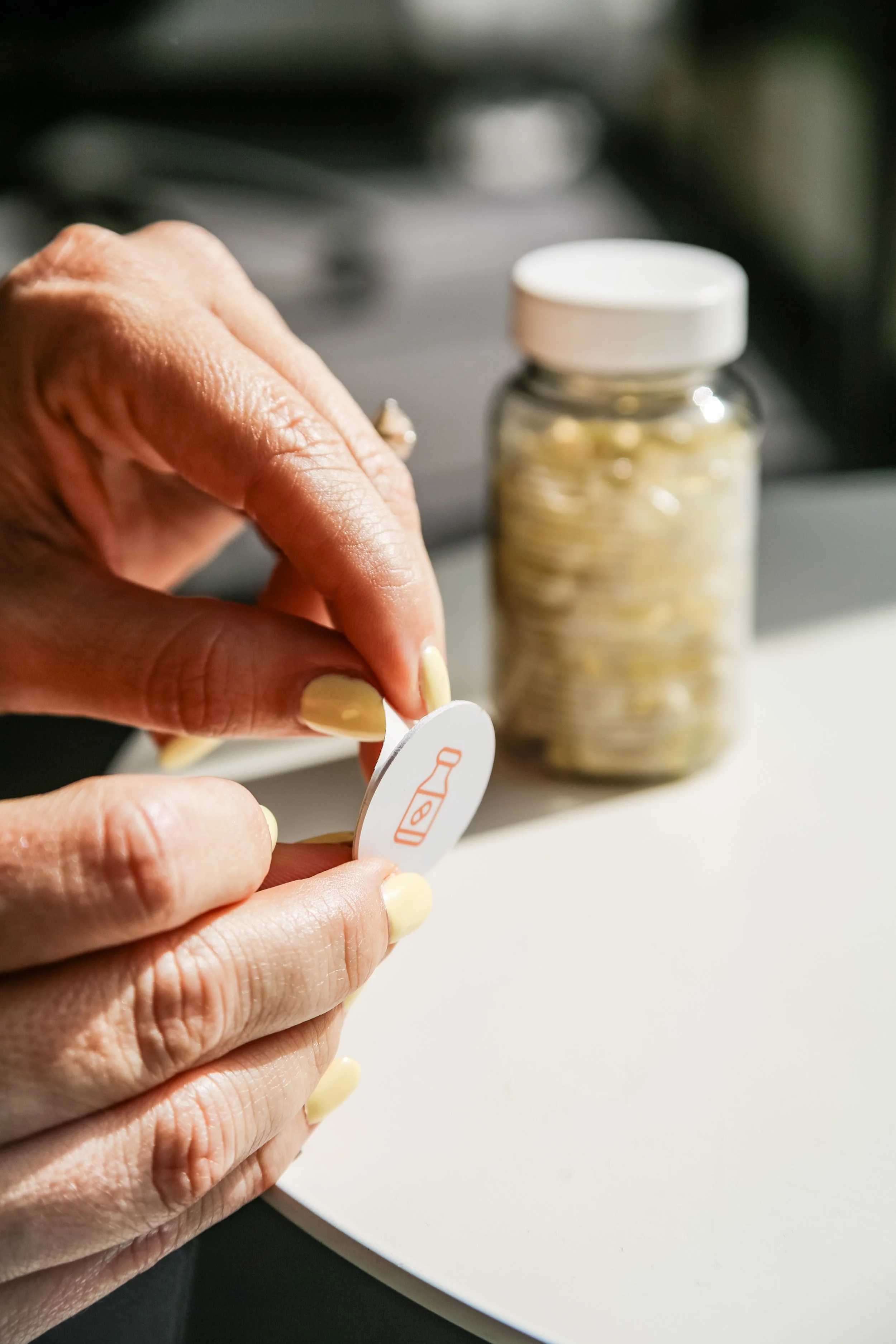 tag-on-supplement-bottle-PROVEIT.jpg