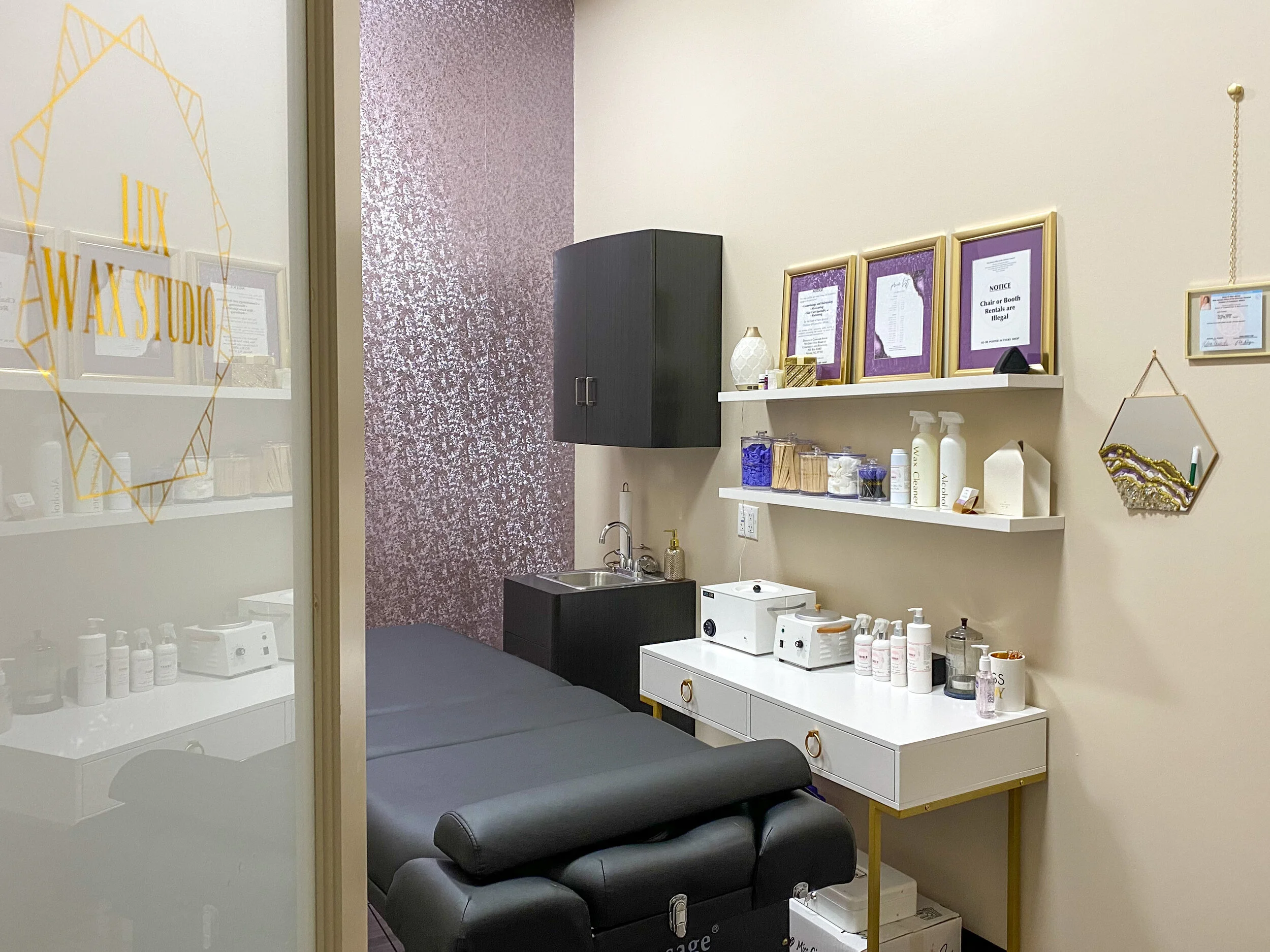 Luxury Studio Ambience