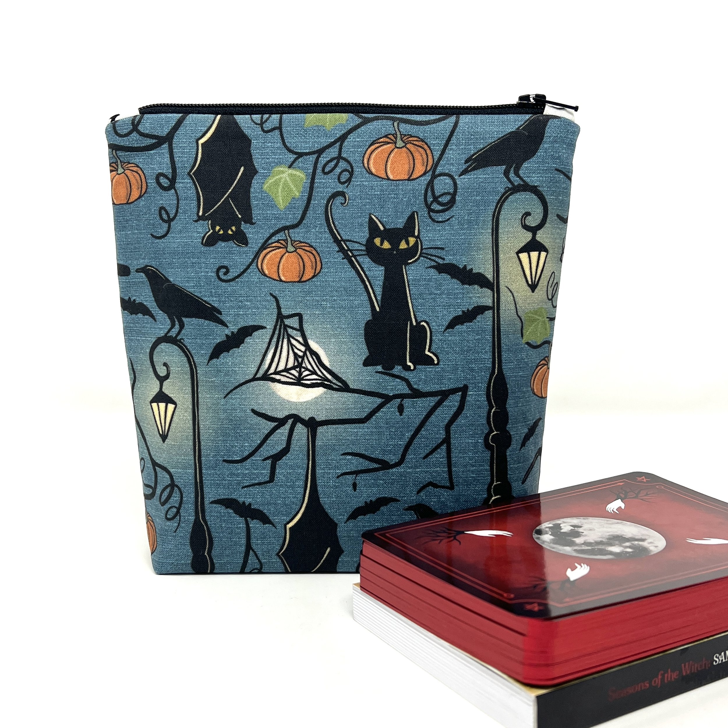 Upright Zipper Bag- Midnight Critters