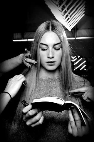 Style Now: Your Effortless Guide to Fall 2013 Beauty