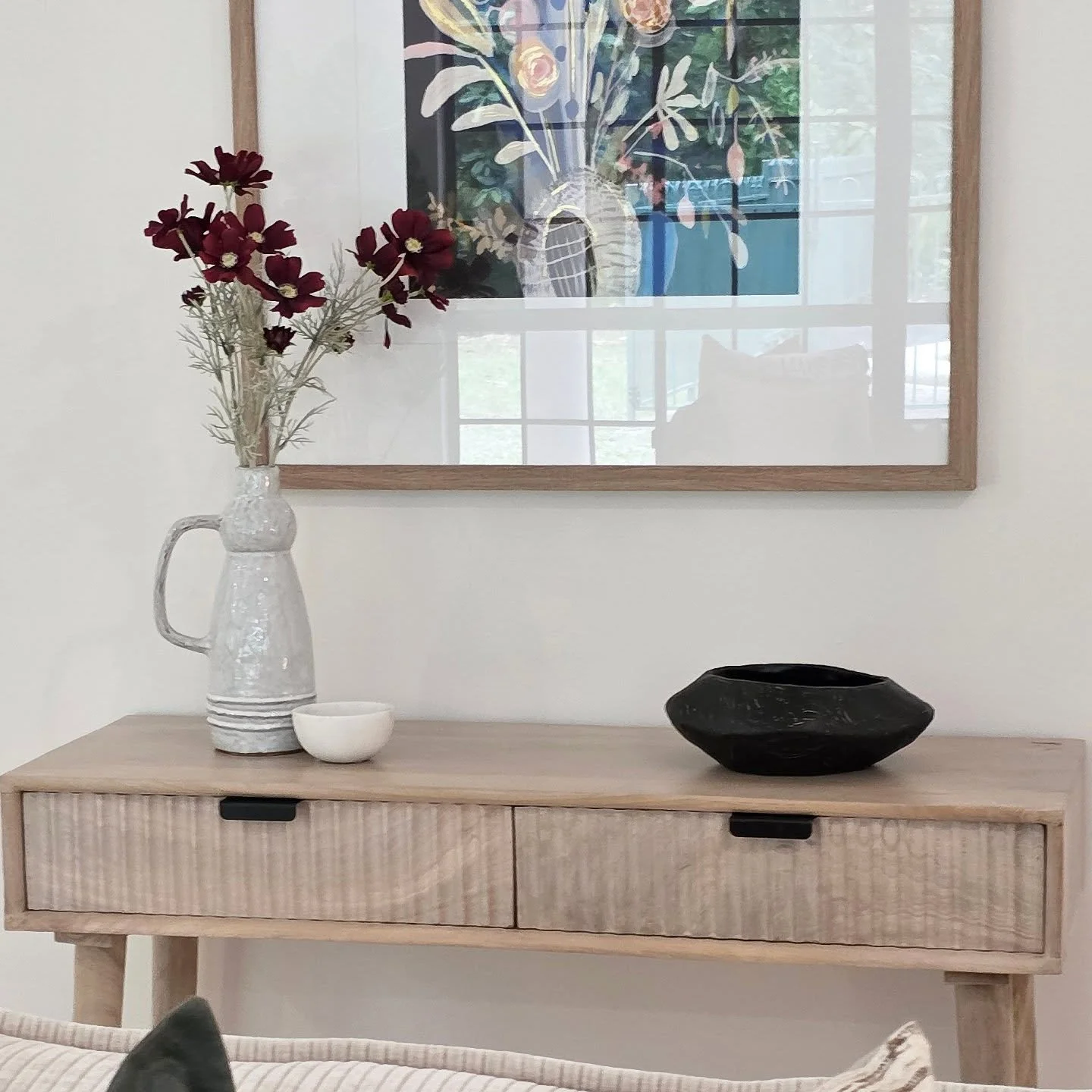 Some of our favourite styling moments from the past week. 

#stagingcairns 
#cairnsrealestate #realestatecairns #cairnsproperty 
#interiors 
#interiorstylist 
#interstyling
