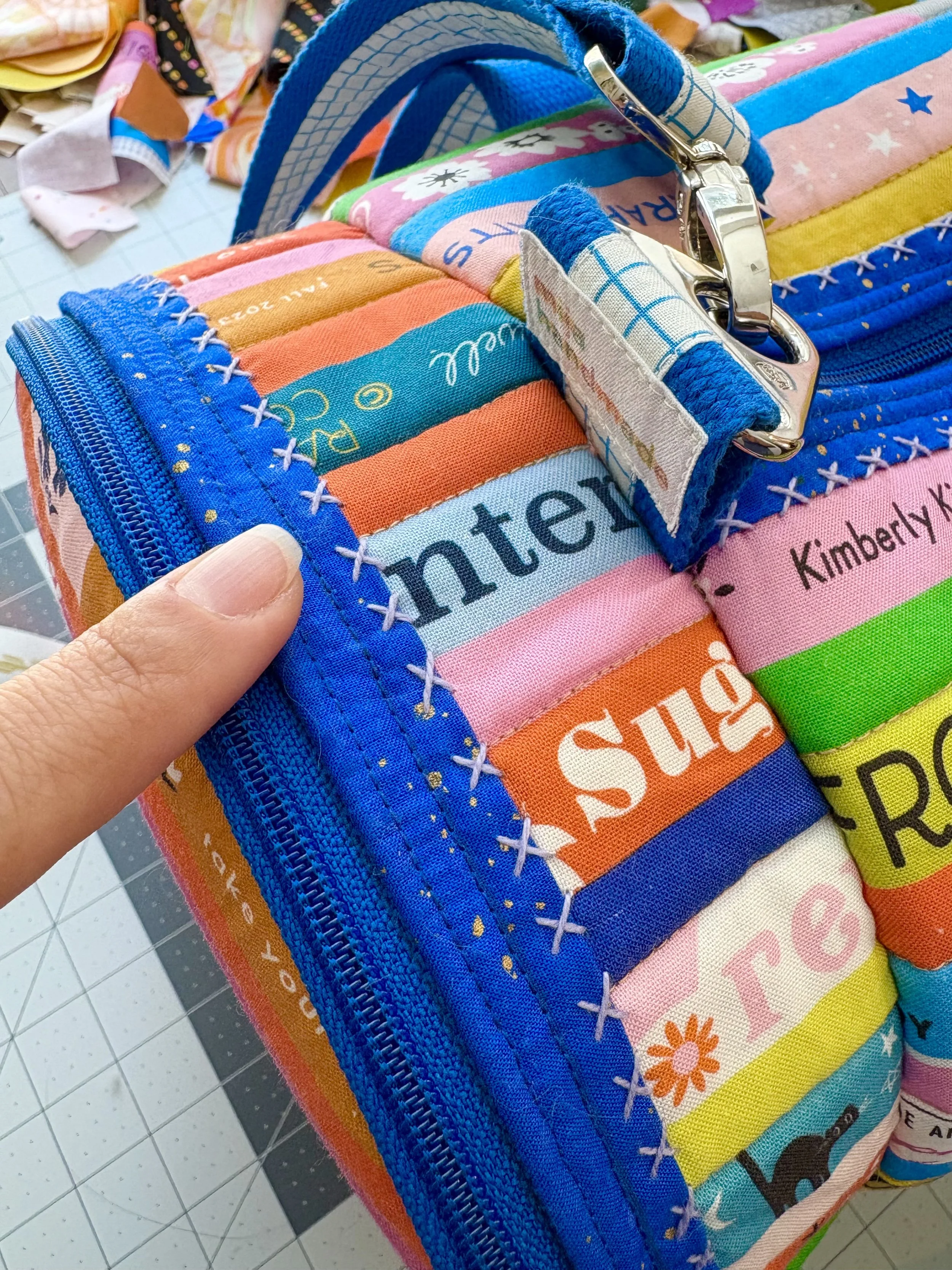 LucyDuffleSideZipperSeam.jpeg