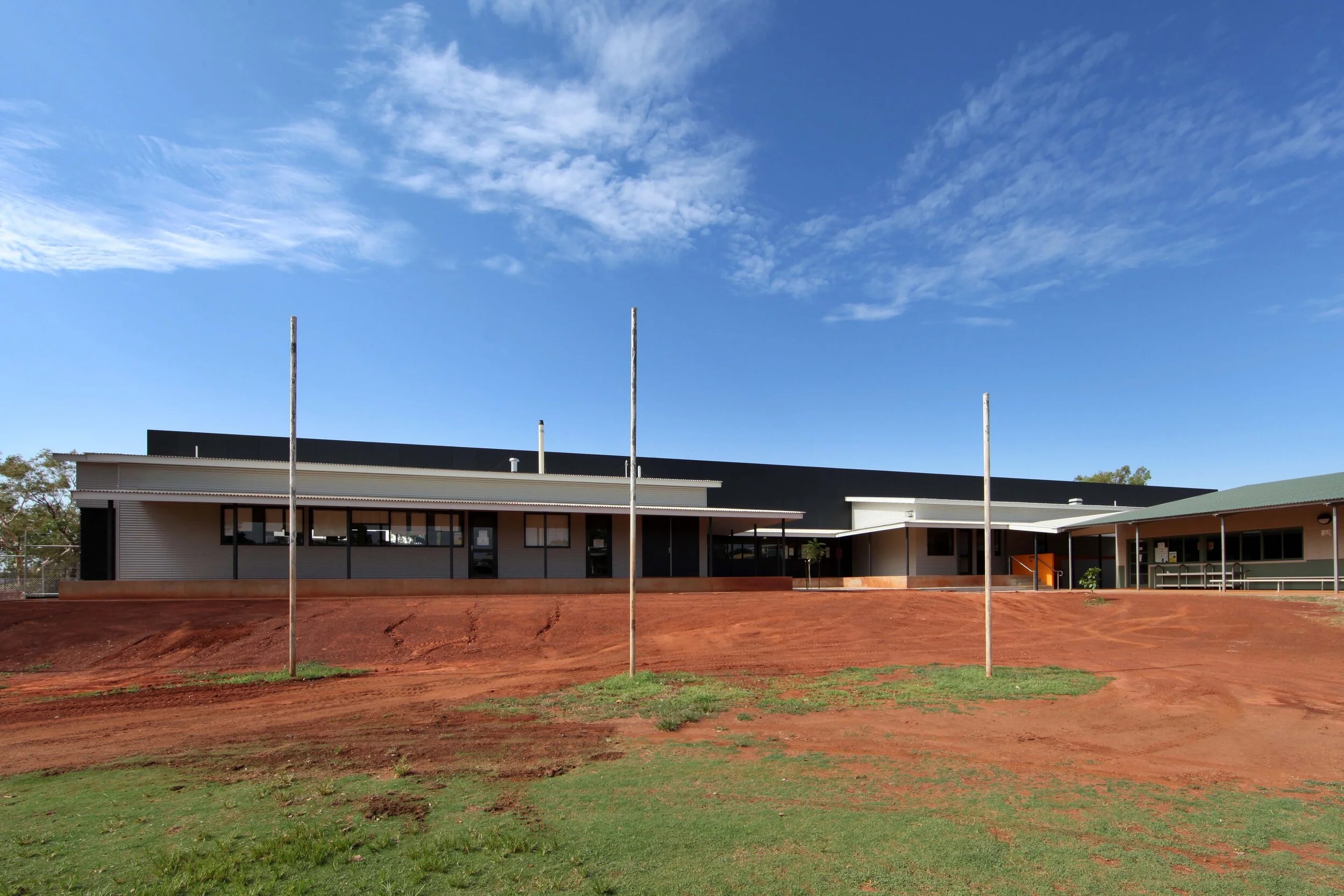 Halls Creek District High School — Bateman Architects
