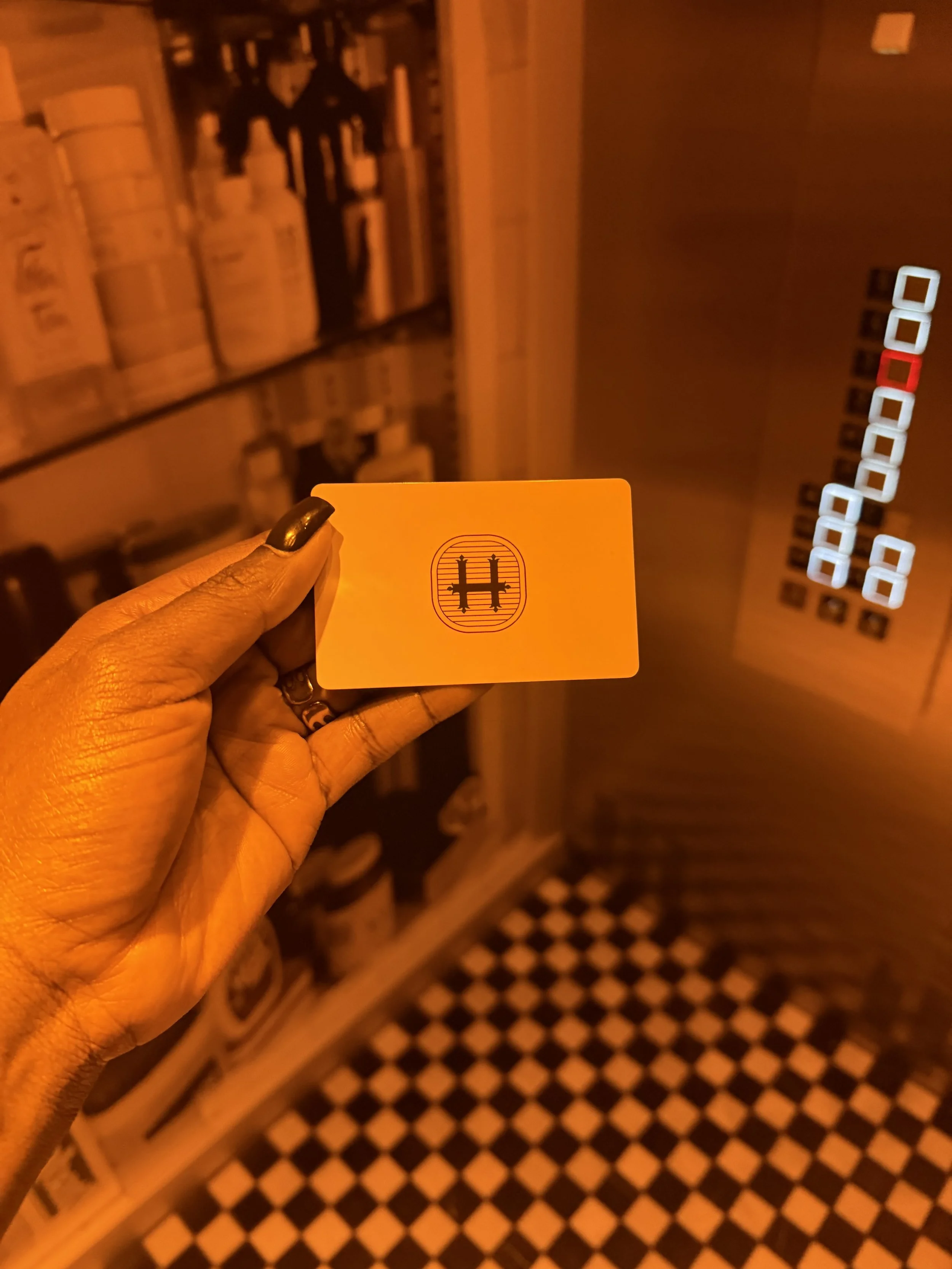 Hotel Henrietta Key Card