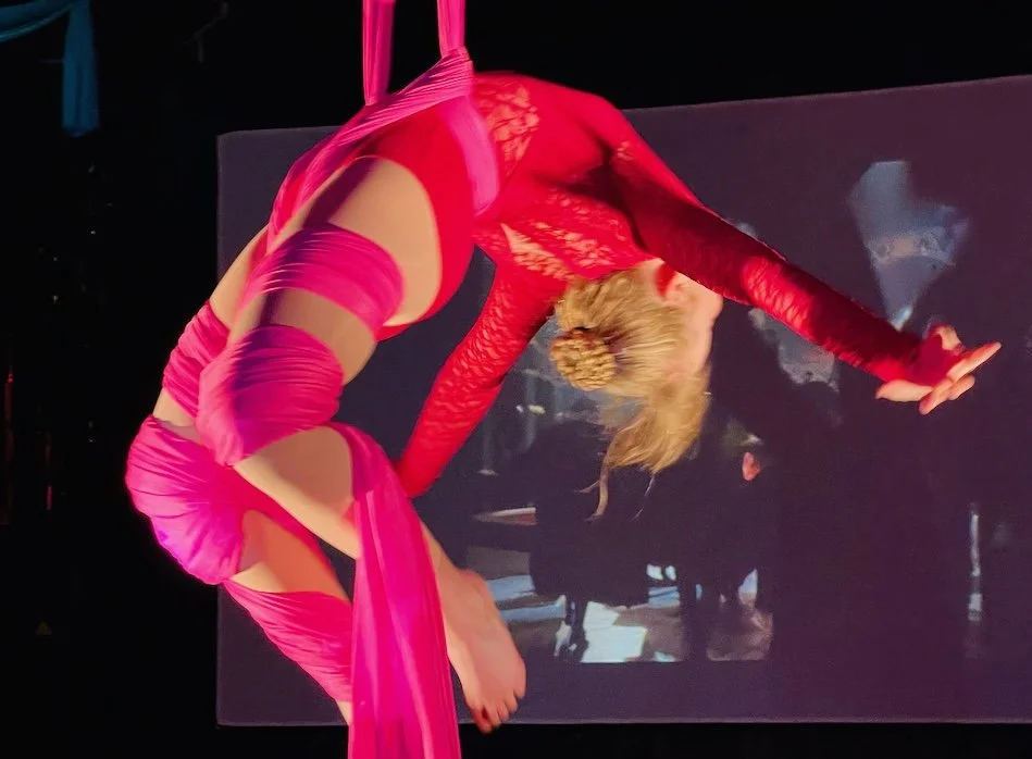 THE GREATEST SHOWMAN - MOVIE + PERFORMANCE