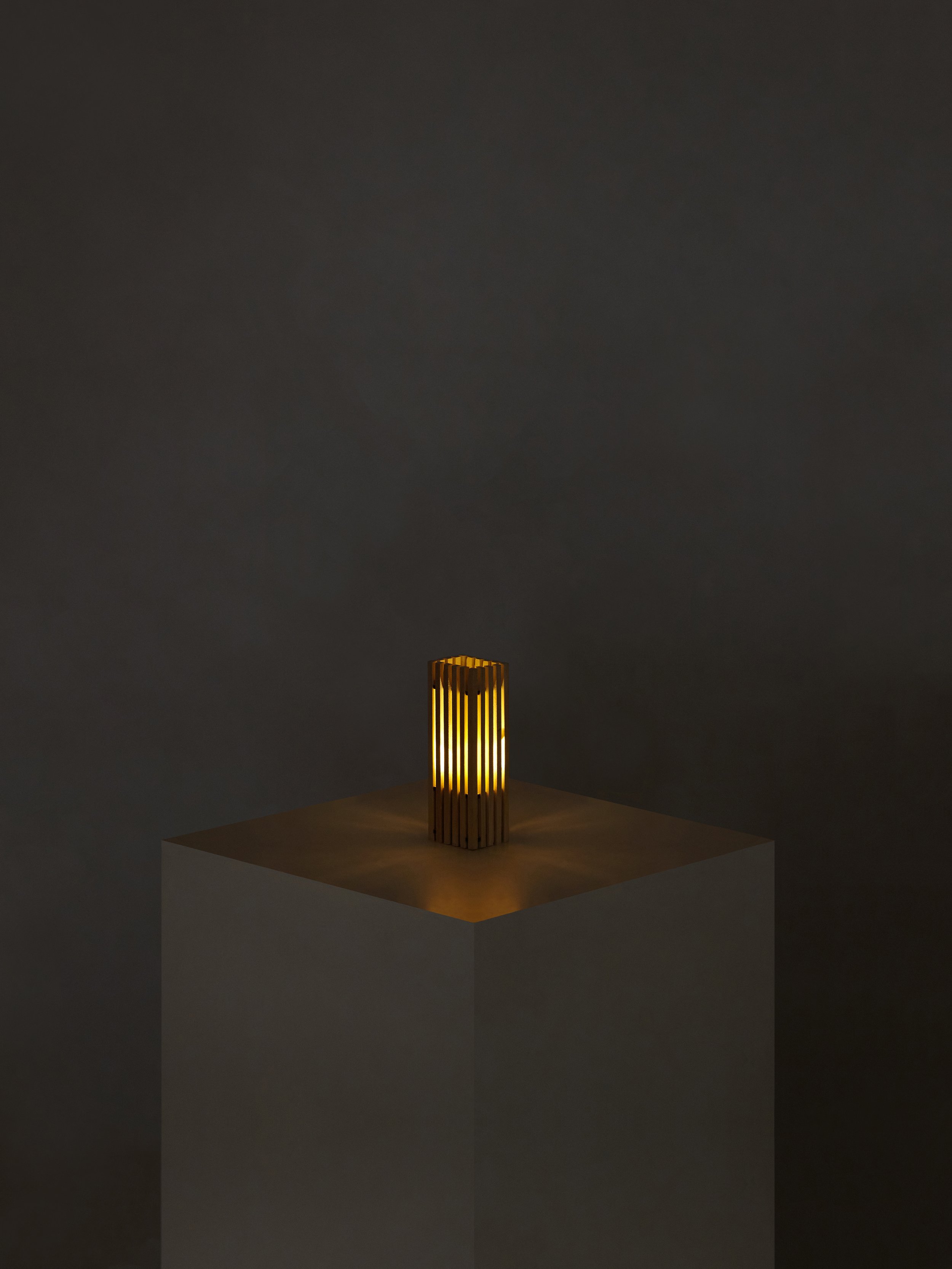 NIGHT LIGHT_MAPLE_ON.jpg