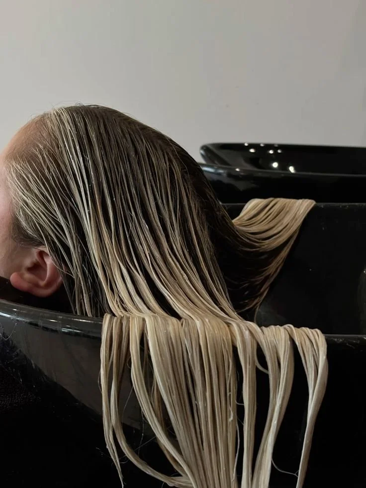 Bleach &amp; blondes