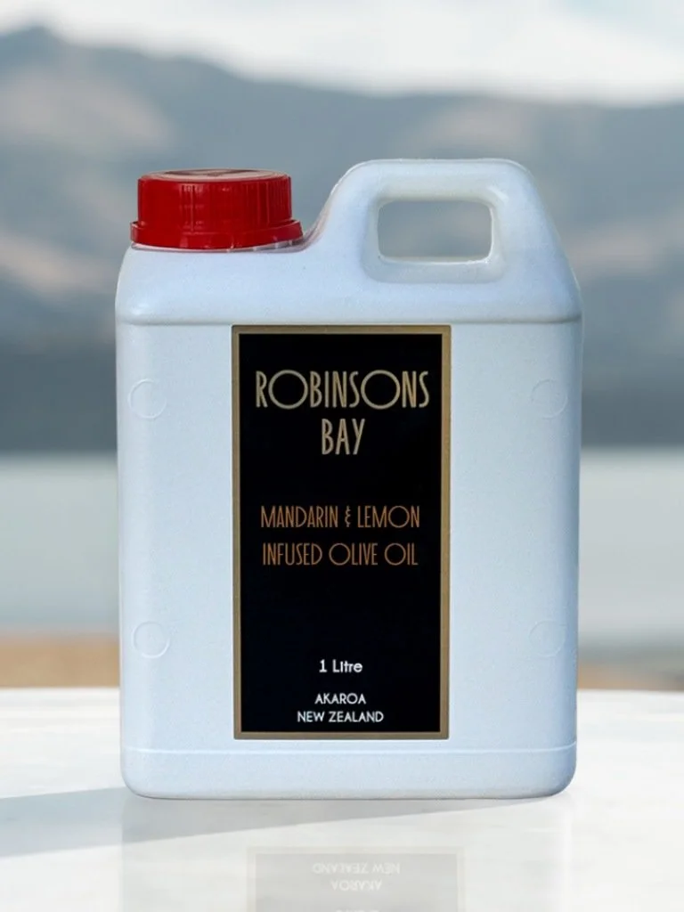 Robinsons Bay 1L - Mandarin and Lemon.jpg