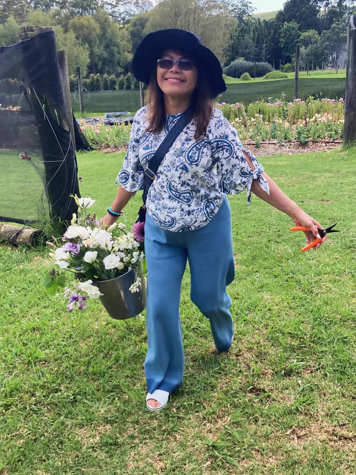 PYO wedding flowers! This stunning bride-to-be booked a guided picking the day before her wedding. Together with her whanau they filled three buckets of blue, purple and white flowers to go with the wedding theme. What a joyful and memorable way to s