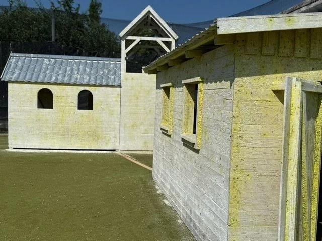 Speilfeld_Village_Deckung_Kirche.JPG