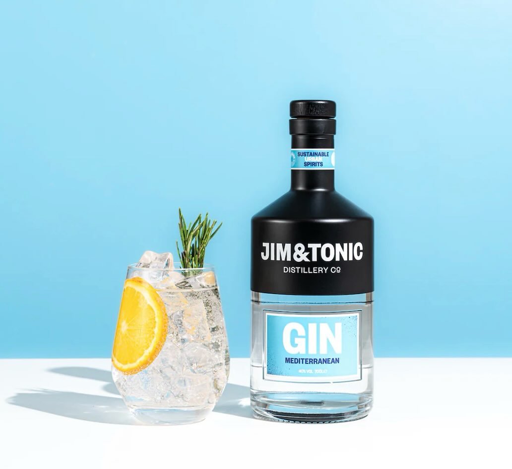 Our HAPPY HOUR in collaboration with @jimandtonicdistillery is back!
&nbsp;
Any 2 &lsquo;Jim &amp; Tonic&rsquo; G&amp;Ts for only &pound;14.00
5:00pm &ndash; 7:00pm
Monday &ndash; Friday
Throughout July
&nbsp;
- Normal J&amp;T Gin &amp; Tonic price &