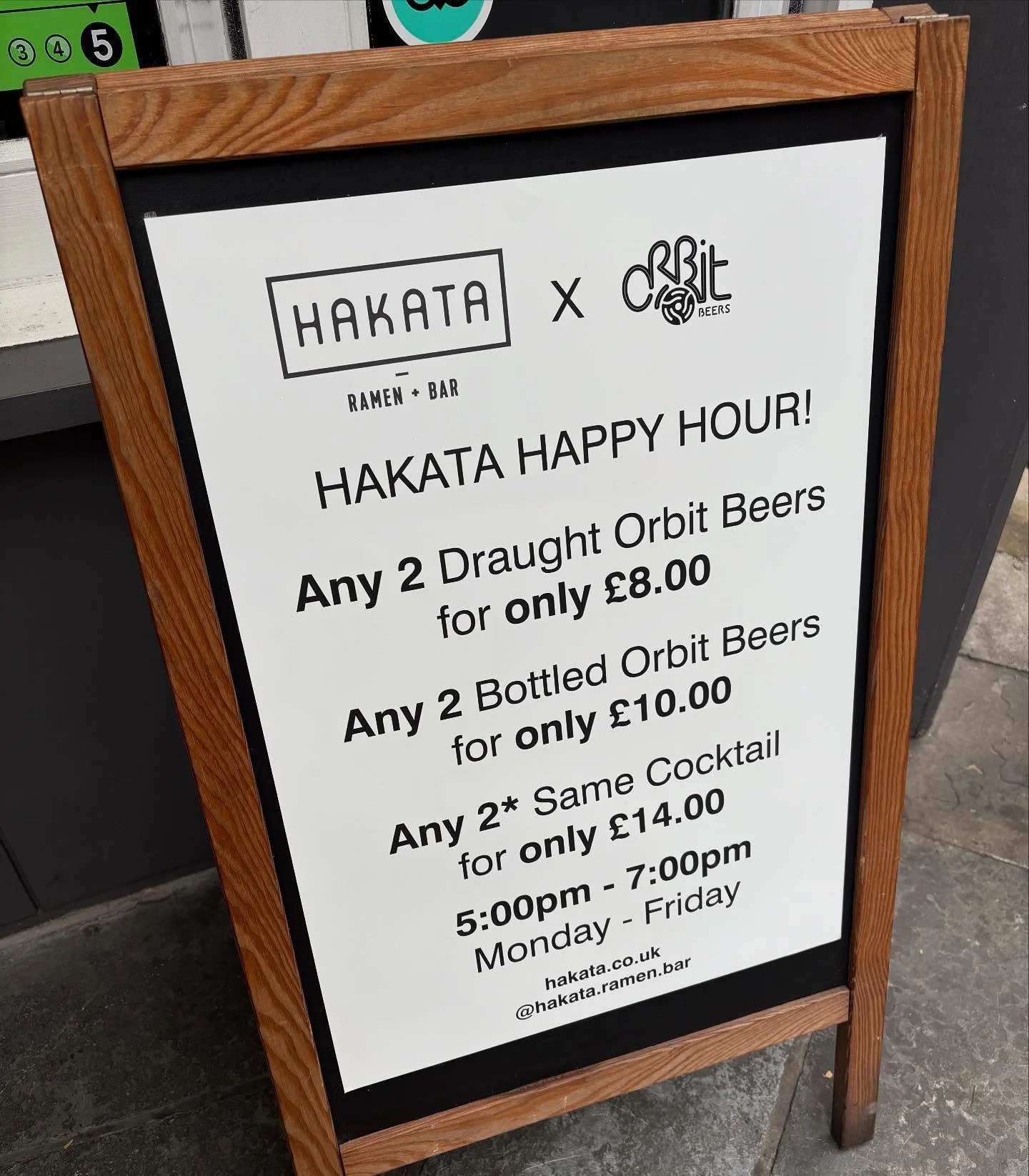 It&rsquo;s a sign&hellip; to start your weekend with us!

HAPPY HOUR + HAKATA = 

Any 2 draught Orbit beers for only &pound;8.00
or
Any 2 bottled Orbit beers for only &pound;10.00
or
Any 2* of the same Cocktails for only &pound;14.00!

5:00 - 7:00pm 