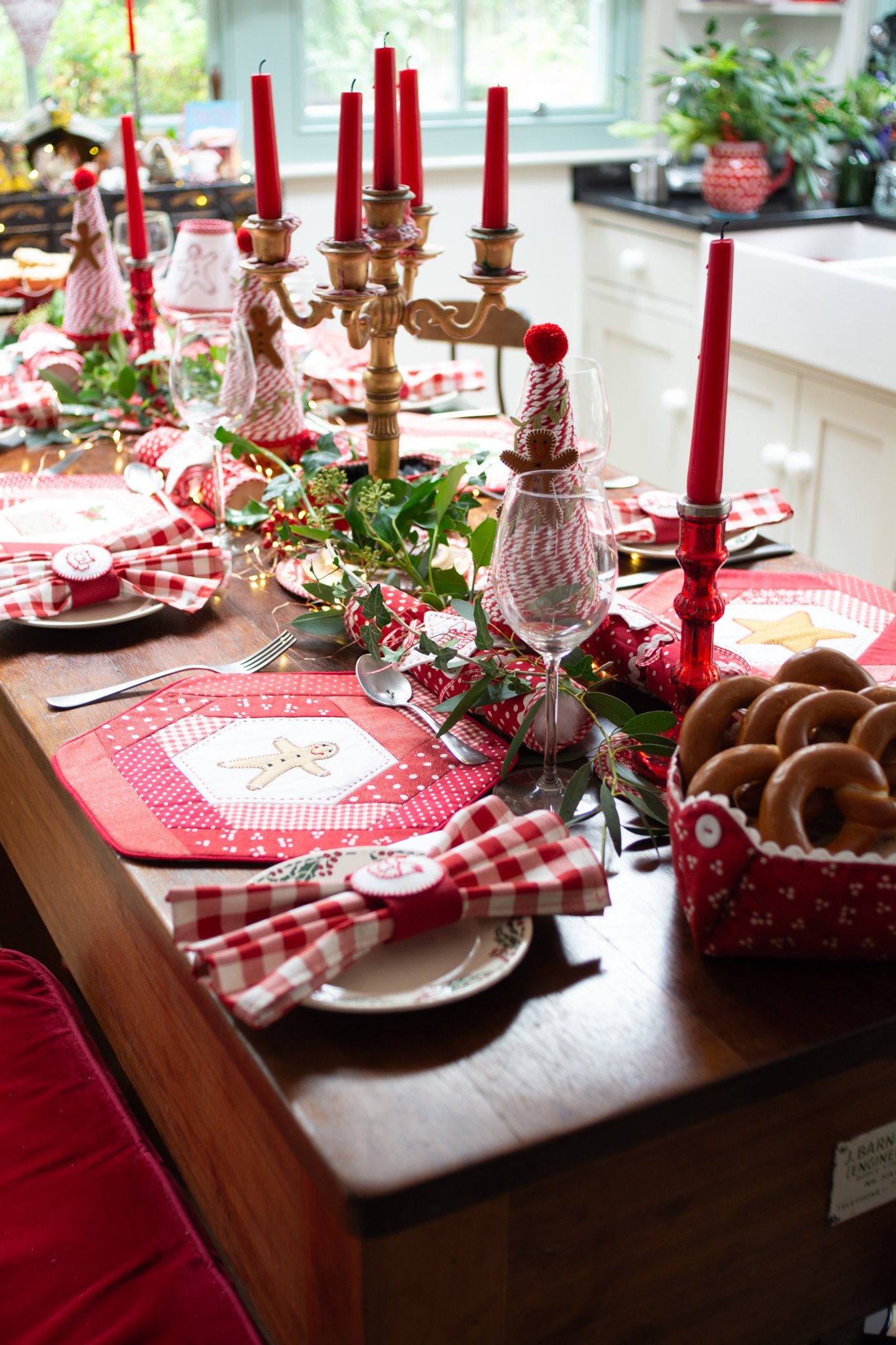 Redwork Christmas Book — Dandelion Designs by Mandy Shaw
