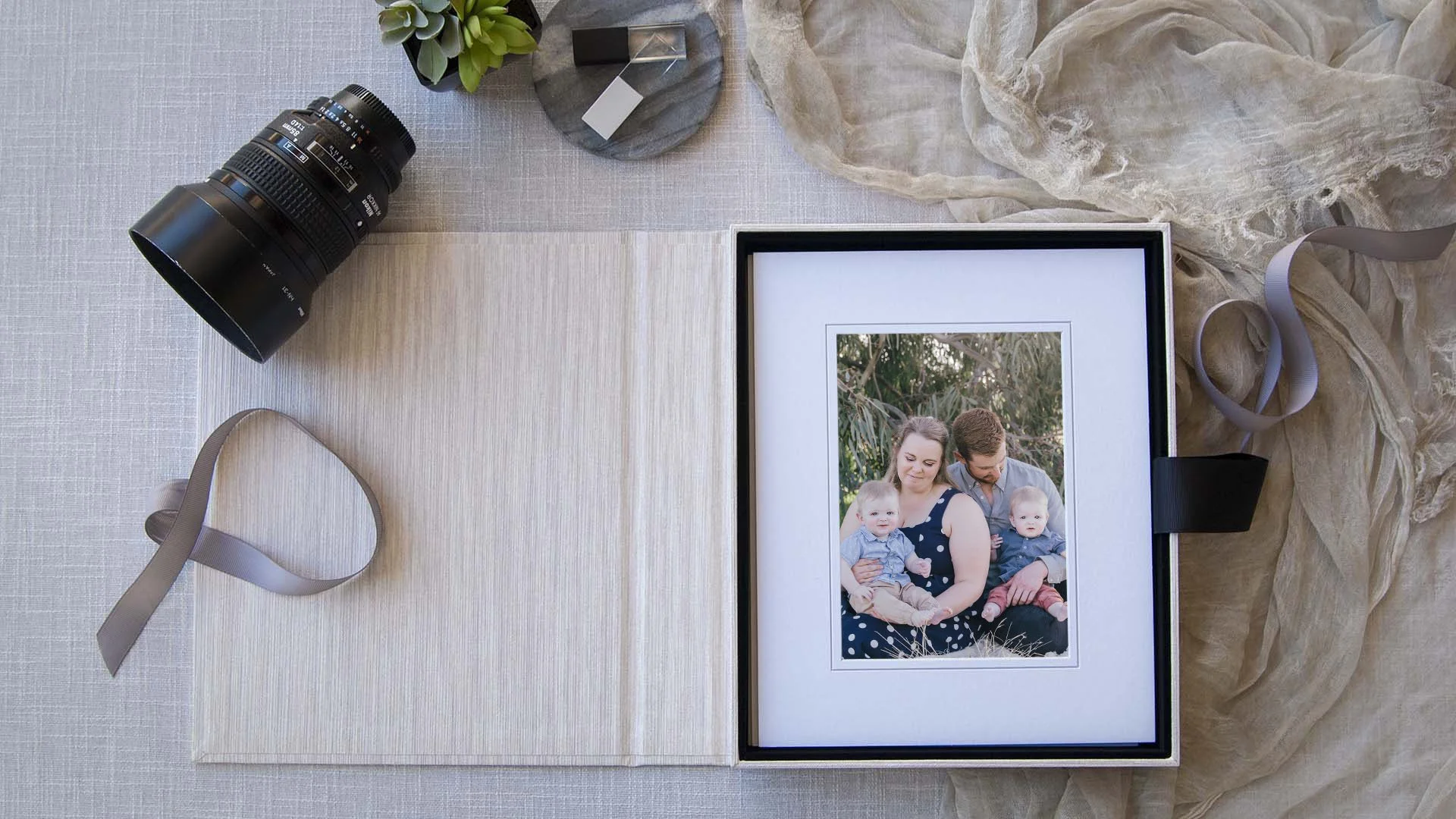 Small Portrait Box 
