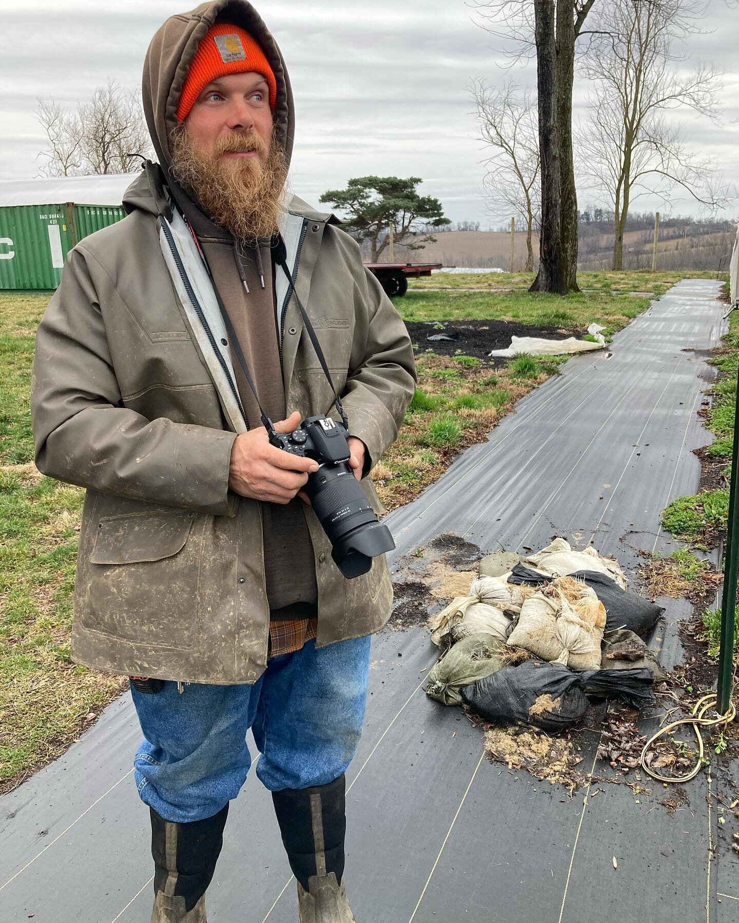 Rainy Friday mornings on the farm make for nice photos!

📸 Fun Fact: 
Ansel loves taking photos of life around the farm.
Ansel&rsquo;s Dad was a nature photographer who studied with the famous photographer Ansel Adams (which is where Ansel&rsquo;s n