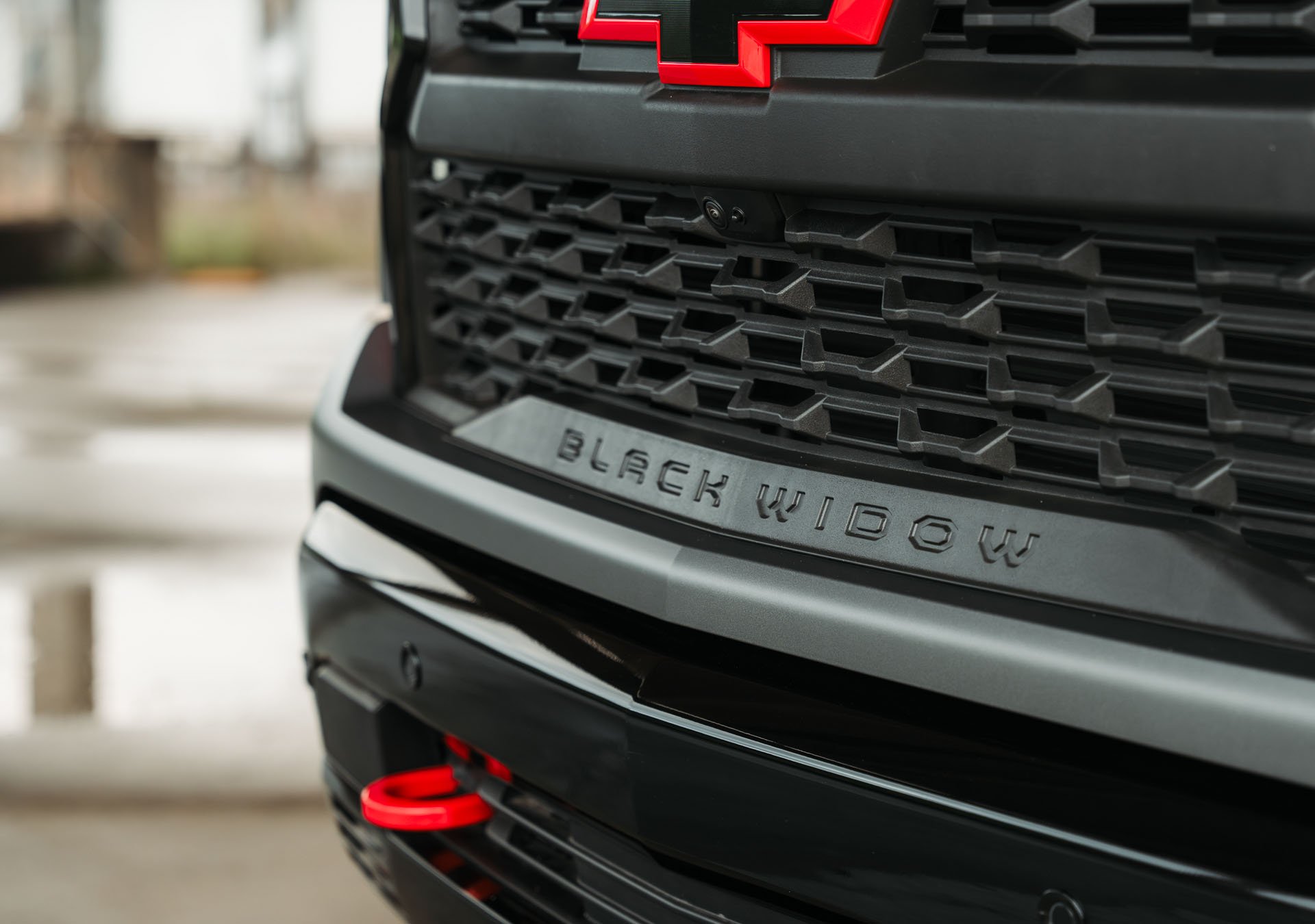 BW24 Limited_Chevy_Ex-Grille1.jpg