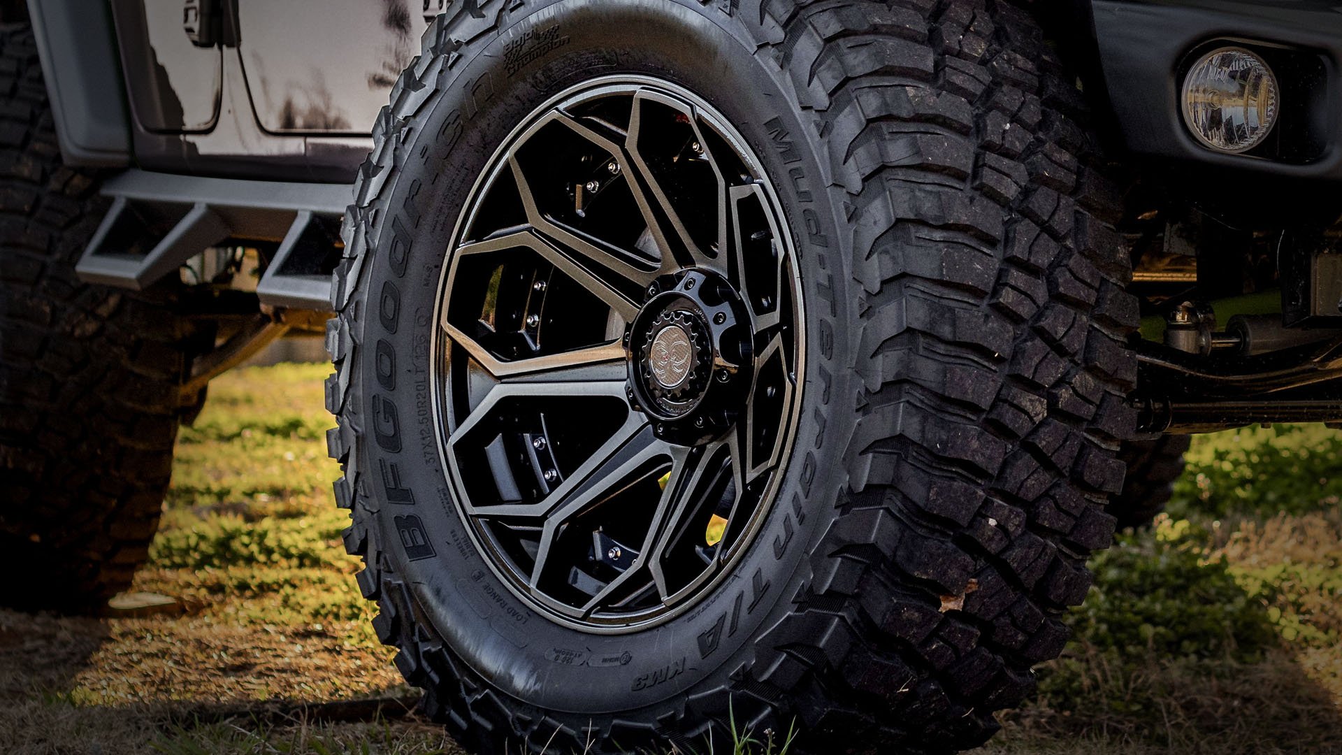 Off road wheels with BFGoodrich tires