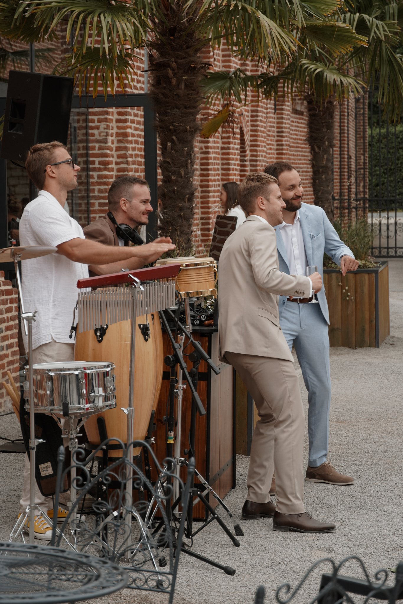 Mix vinyles et percussionniste DJ Mariage