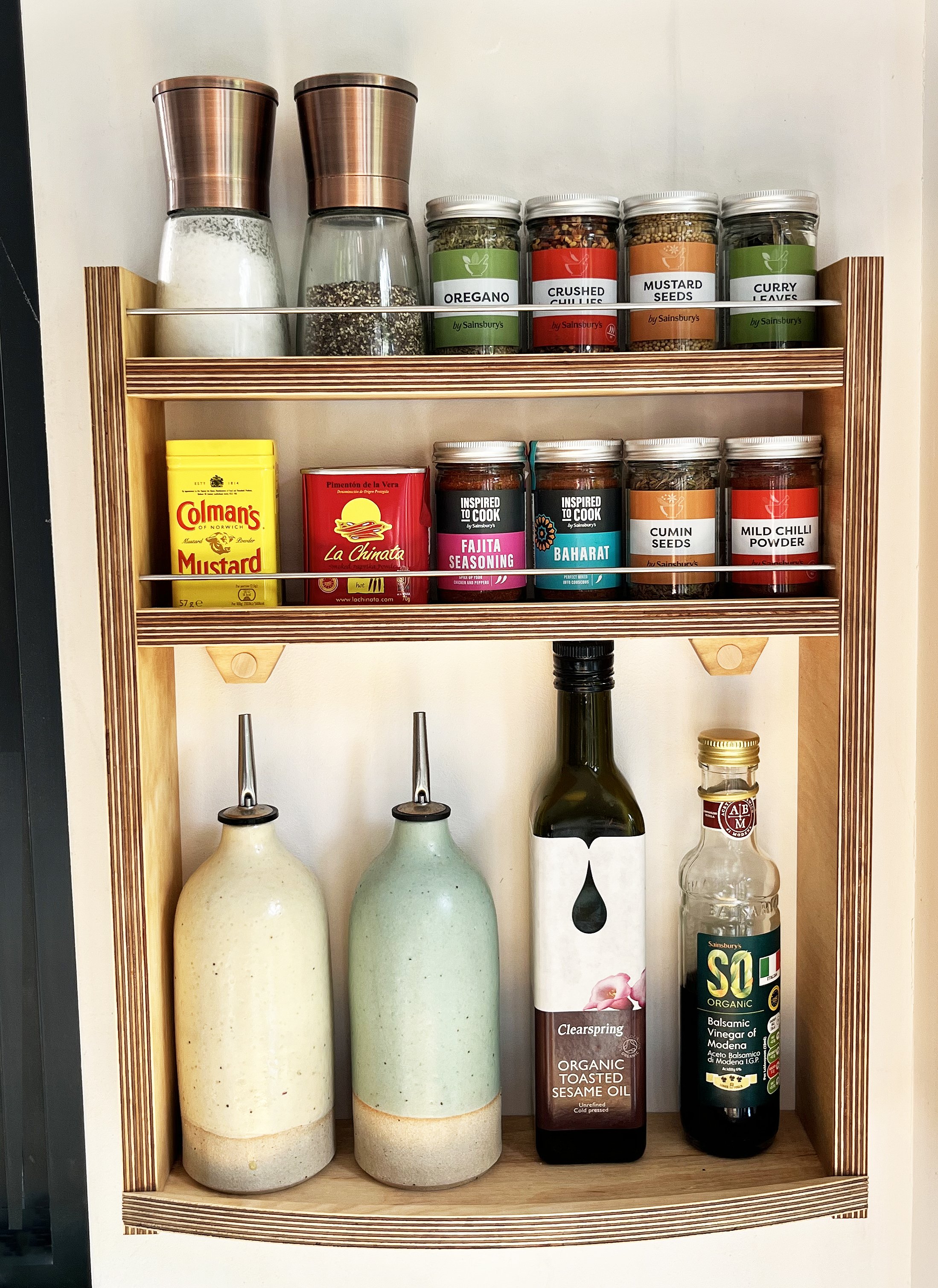 full condiment close.jpg