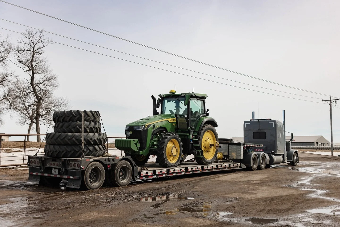 New (to us) paint just hit the farm 🚜 We&rsquo;ve added another tractor an 8R 340 to the fleet.
This addition will be a big help, especially during the fall when multiple crews are running and equipment gets tight. It allows us to stay efficient and