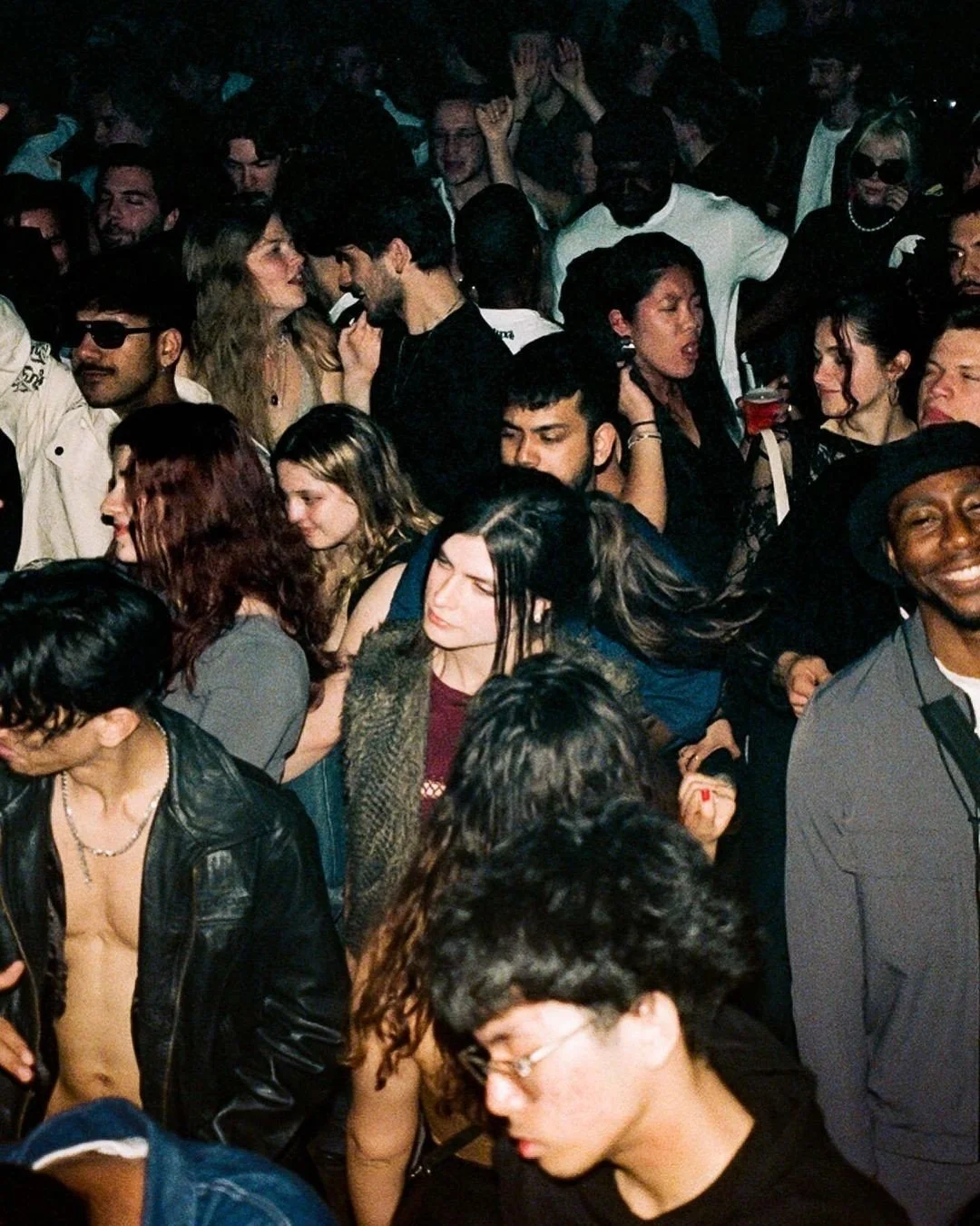 How to Build a Real Community: 5 Essential Tips for Influencers