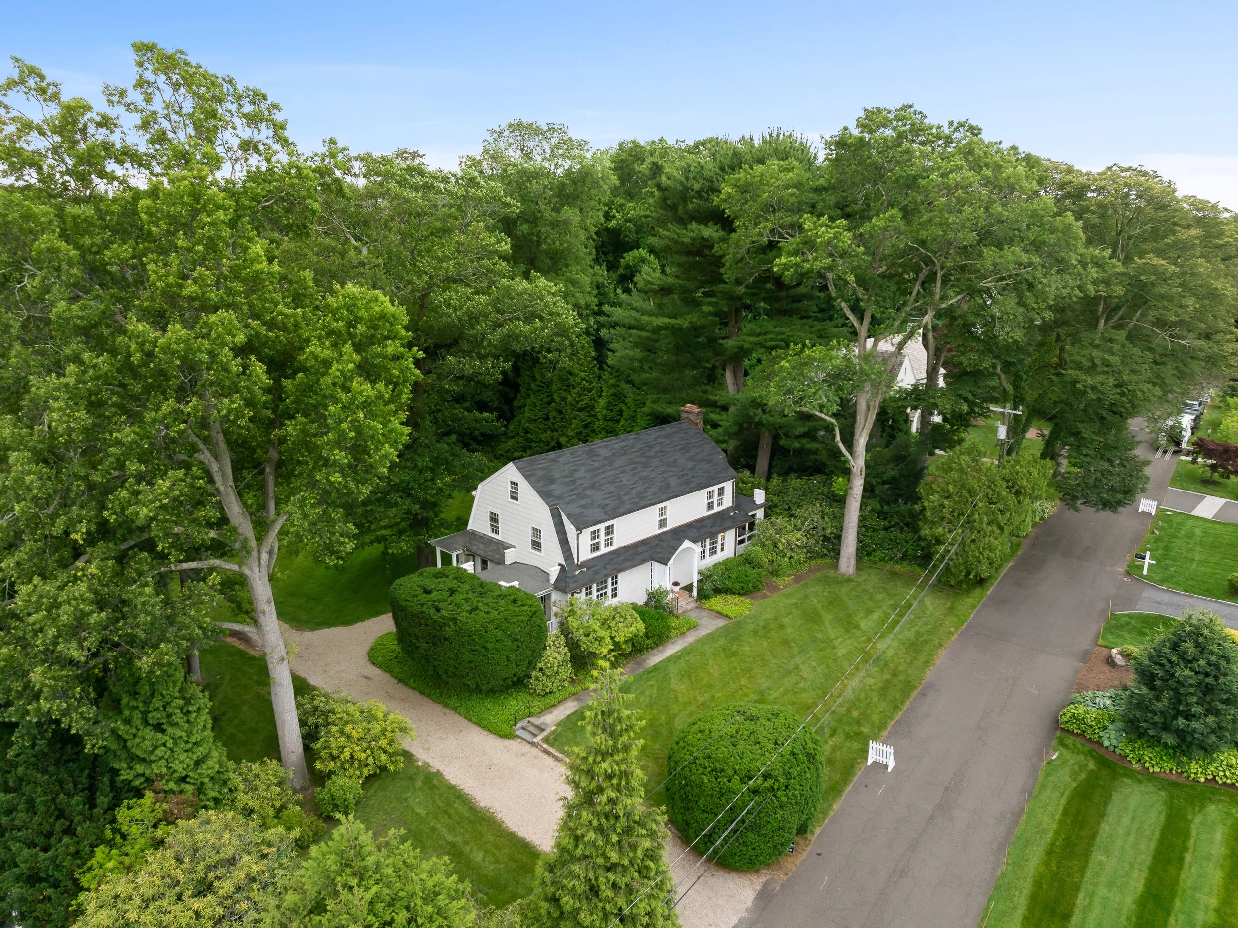 30 Evergreen Rd. Photo Credit: Oliver Bencosme