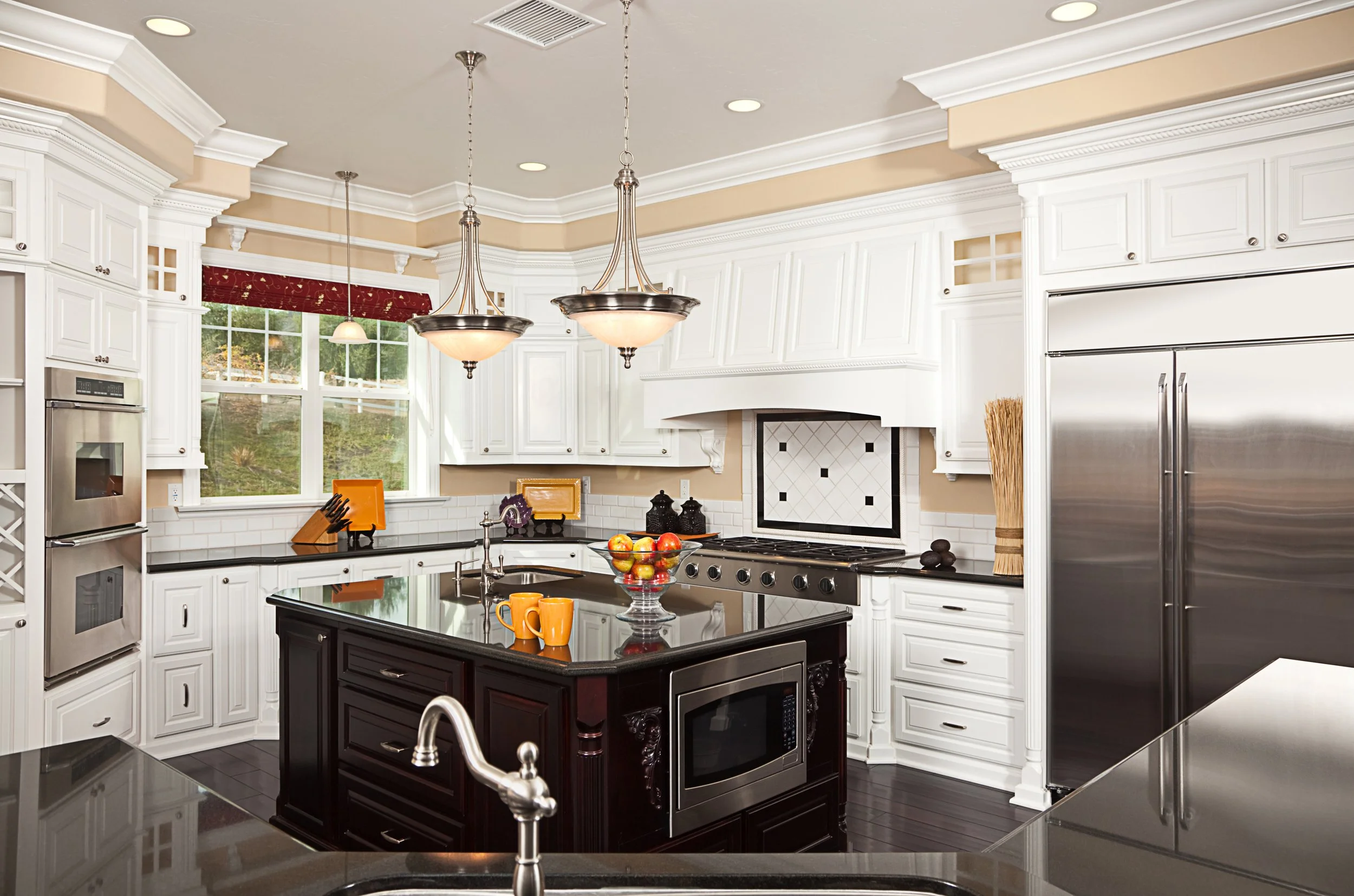 BeautifulCustomKitchenInterior.jpg