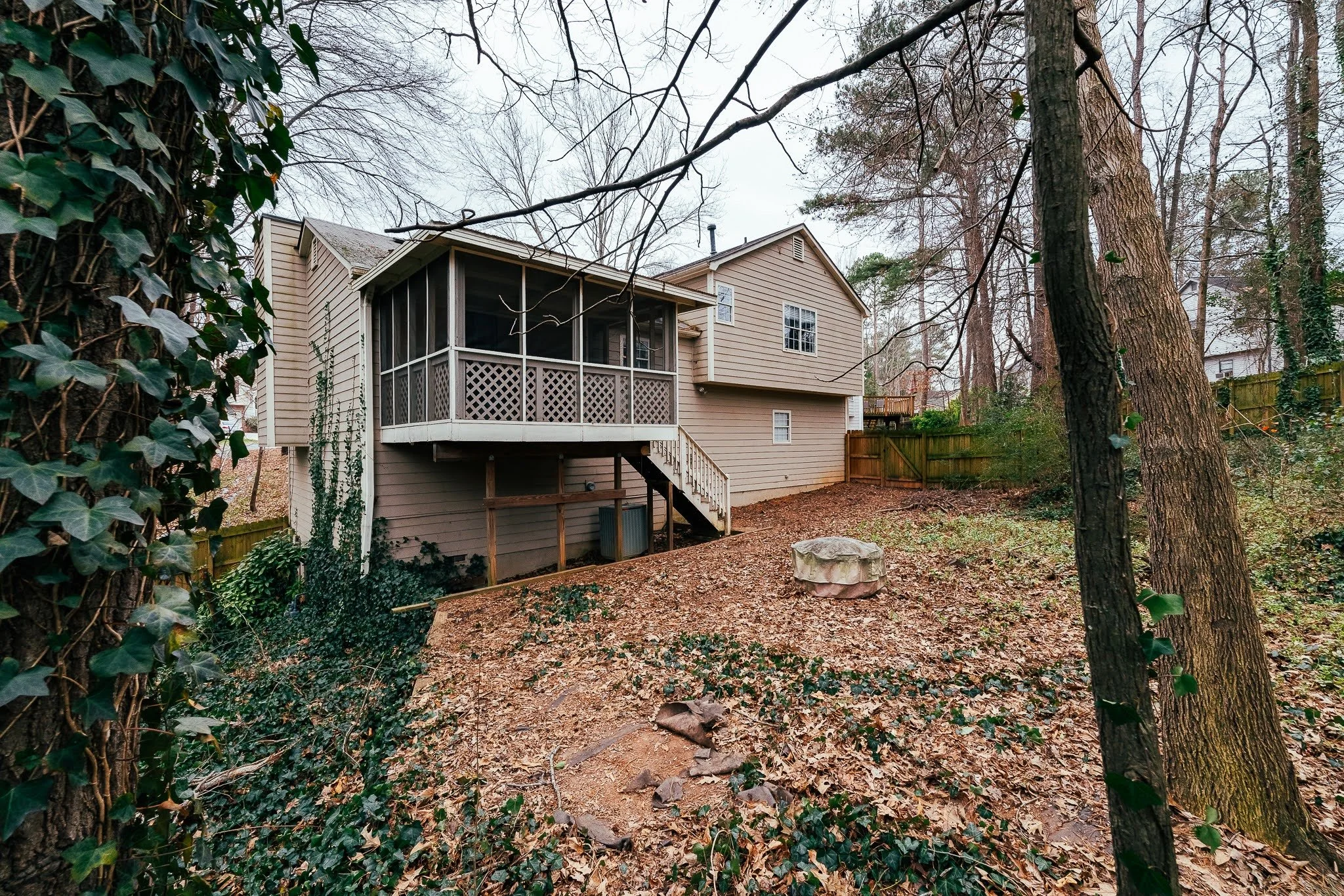 1013 Darvin Ln-14.jpg