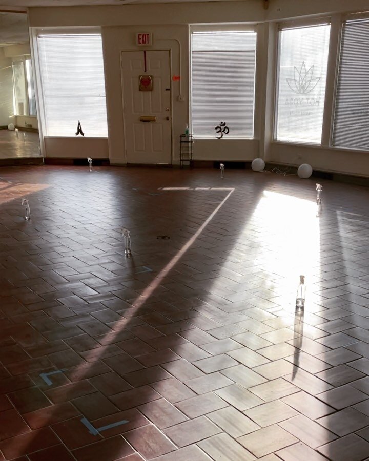 Many businesses in the Park are still cleaning and recovering from our recent flooding. Hot Yoga GP has been hard at work removing flood damaged flooring to reveal this gorgeous tile underneath! ⁠
⁠
Hot Yoga GP is a Grosse Pointe Park Business Associ