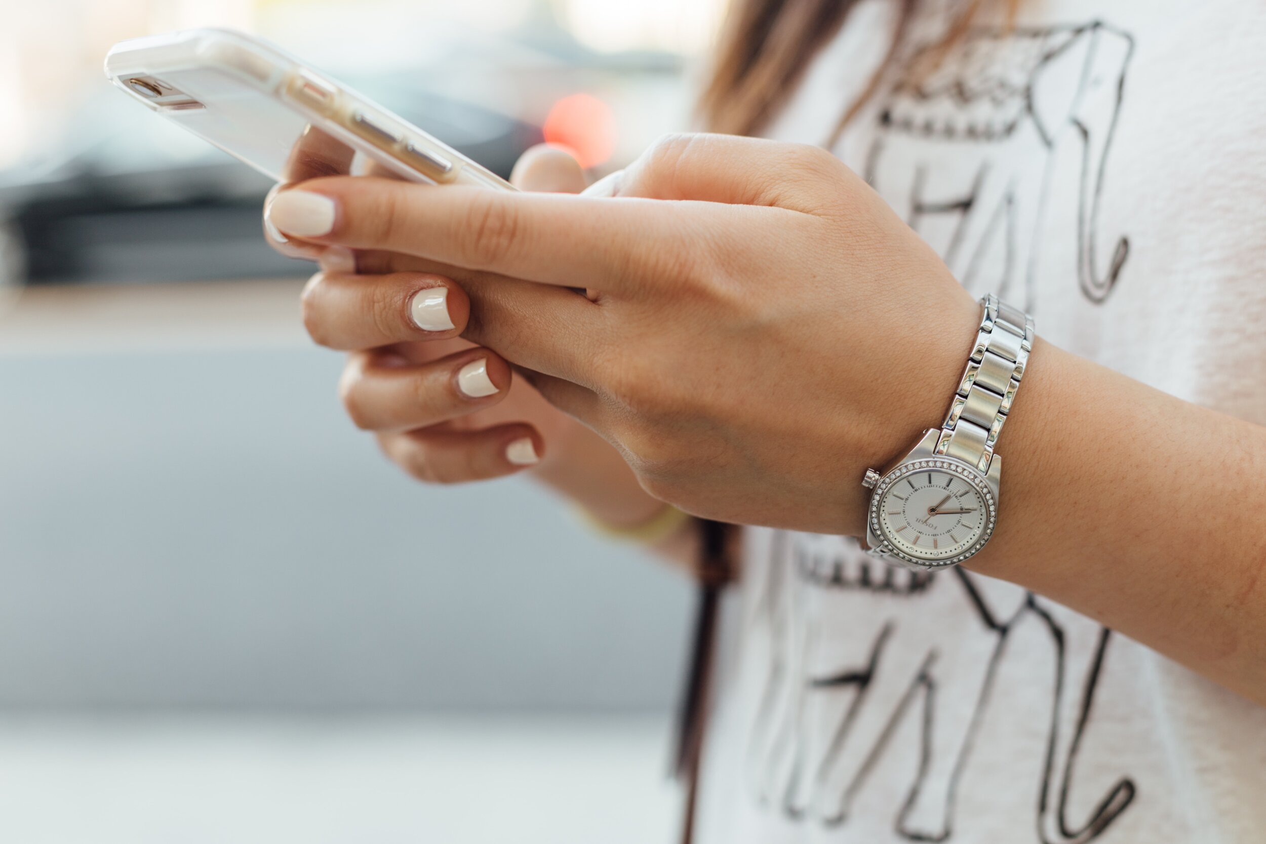 iPhone Minimalism: Outsmart Your Smartphone
