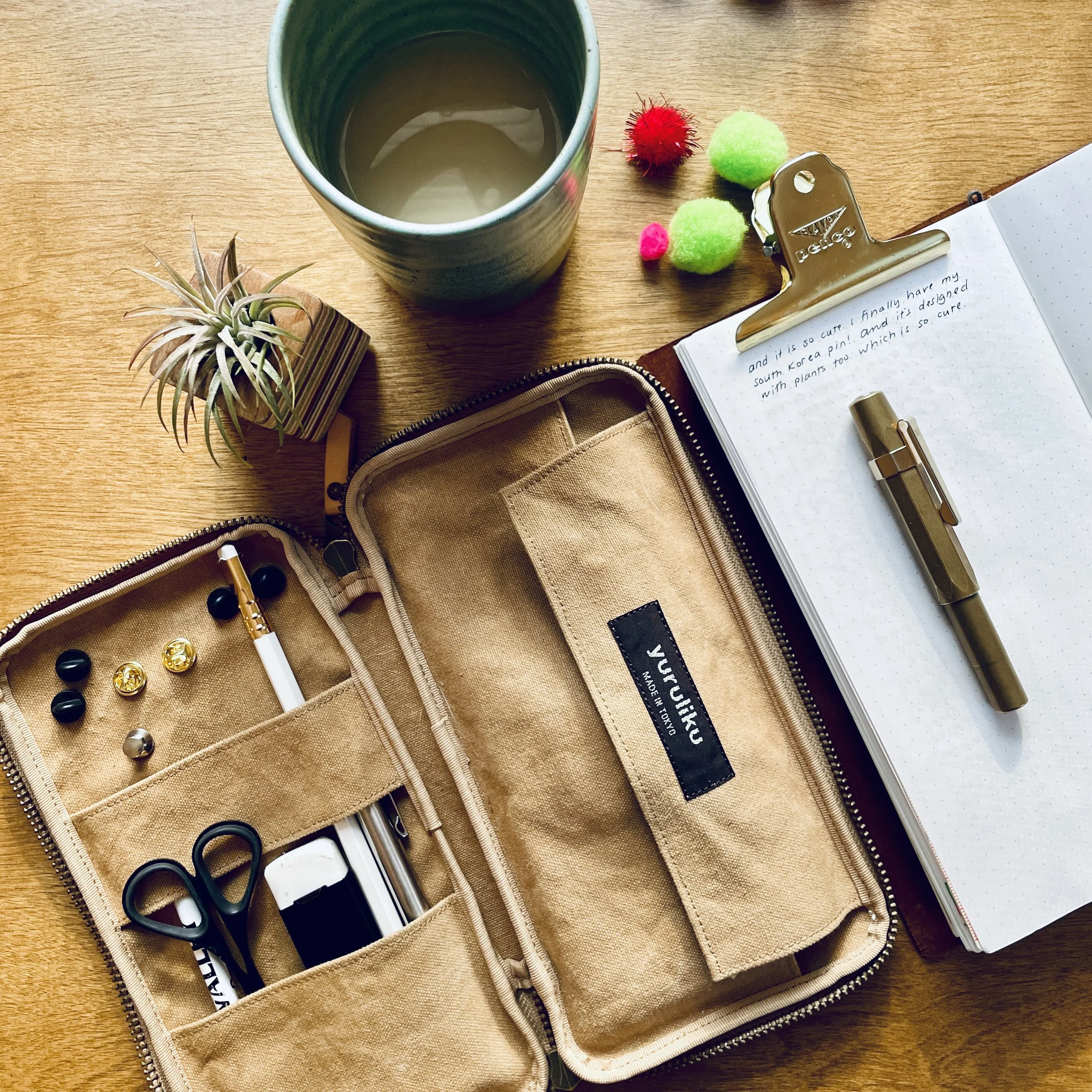 Yuruliku Flat Tool Pen Ca