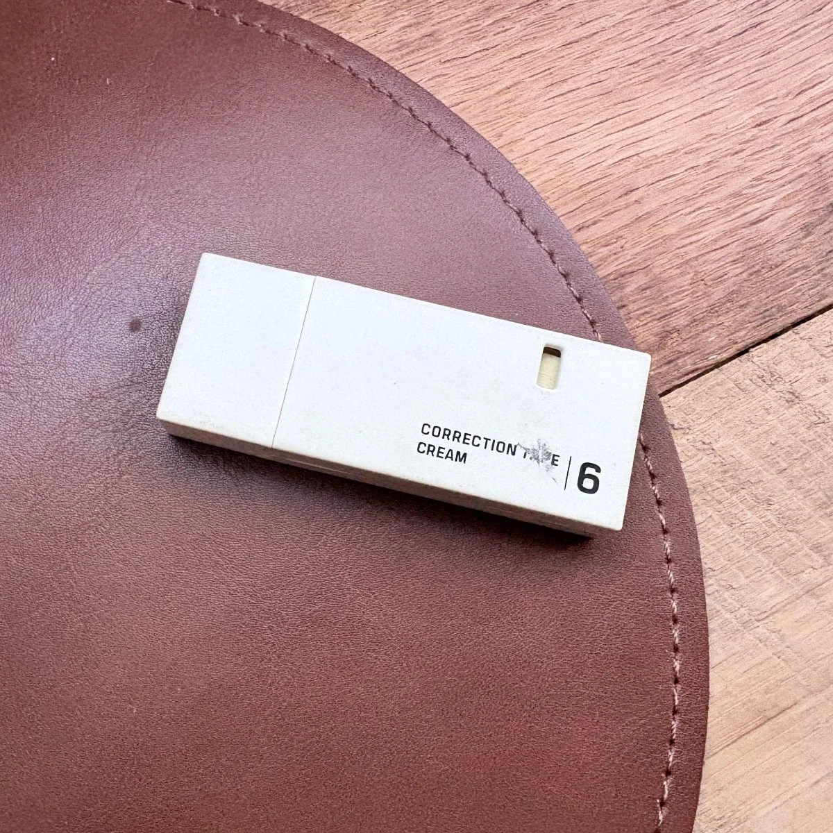 MD correction tape (cream)