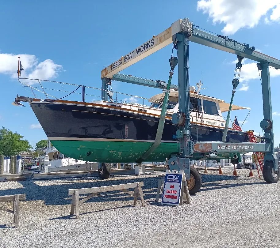 CAT C7 mechanical inspection on the pretty 43 #grandbanks Eastbay.  #catmarine