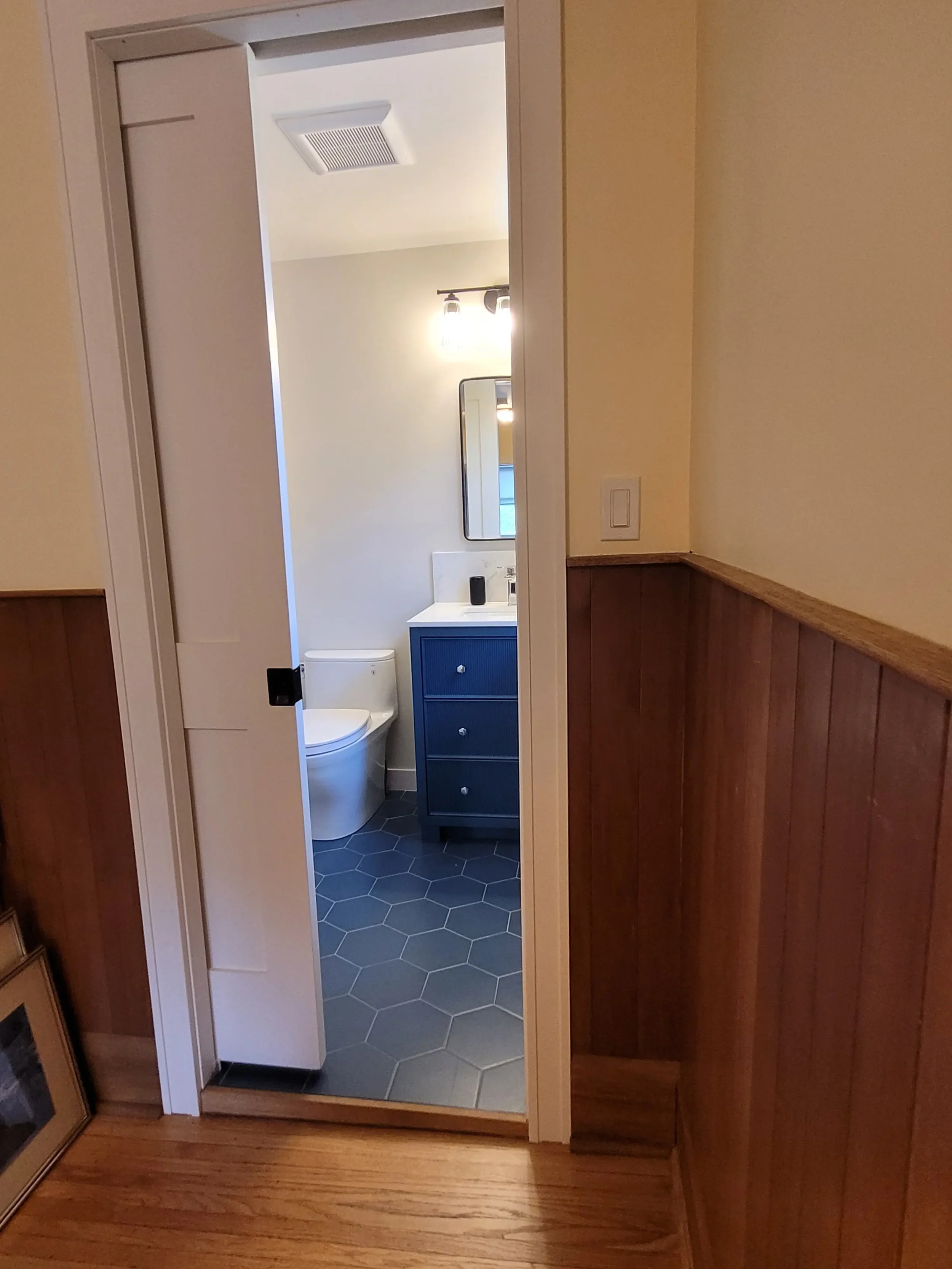 Luxury Bathroom Interior Designer