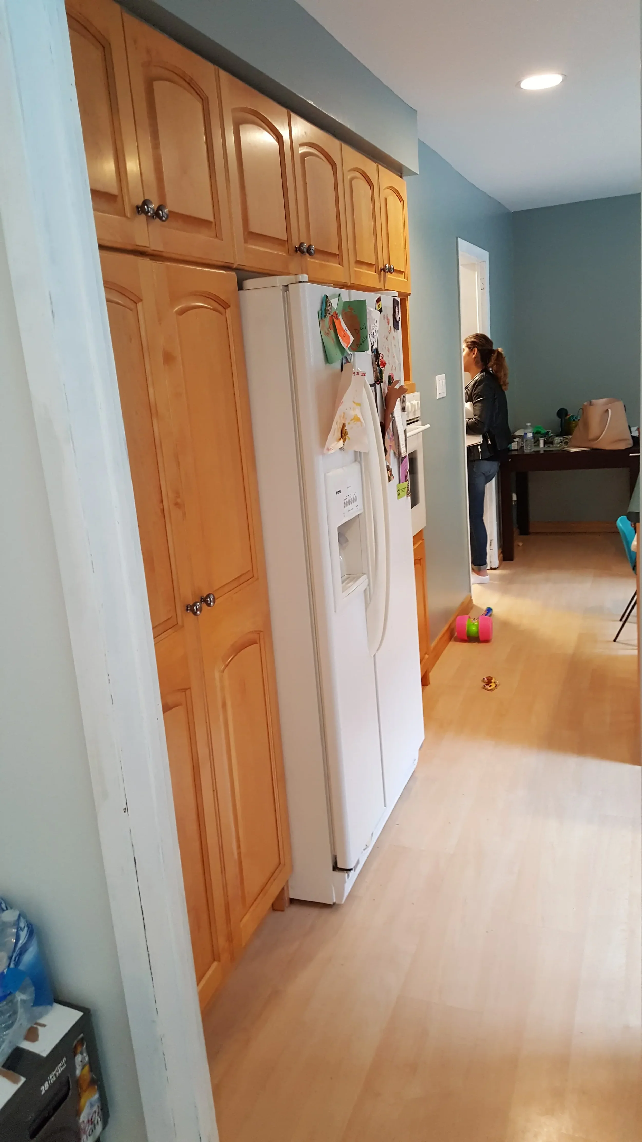 Property Brothers - BEFORE - Kitchen