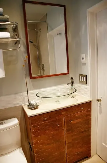 Custom Bathroom - Luxury interior designer and interior decorator