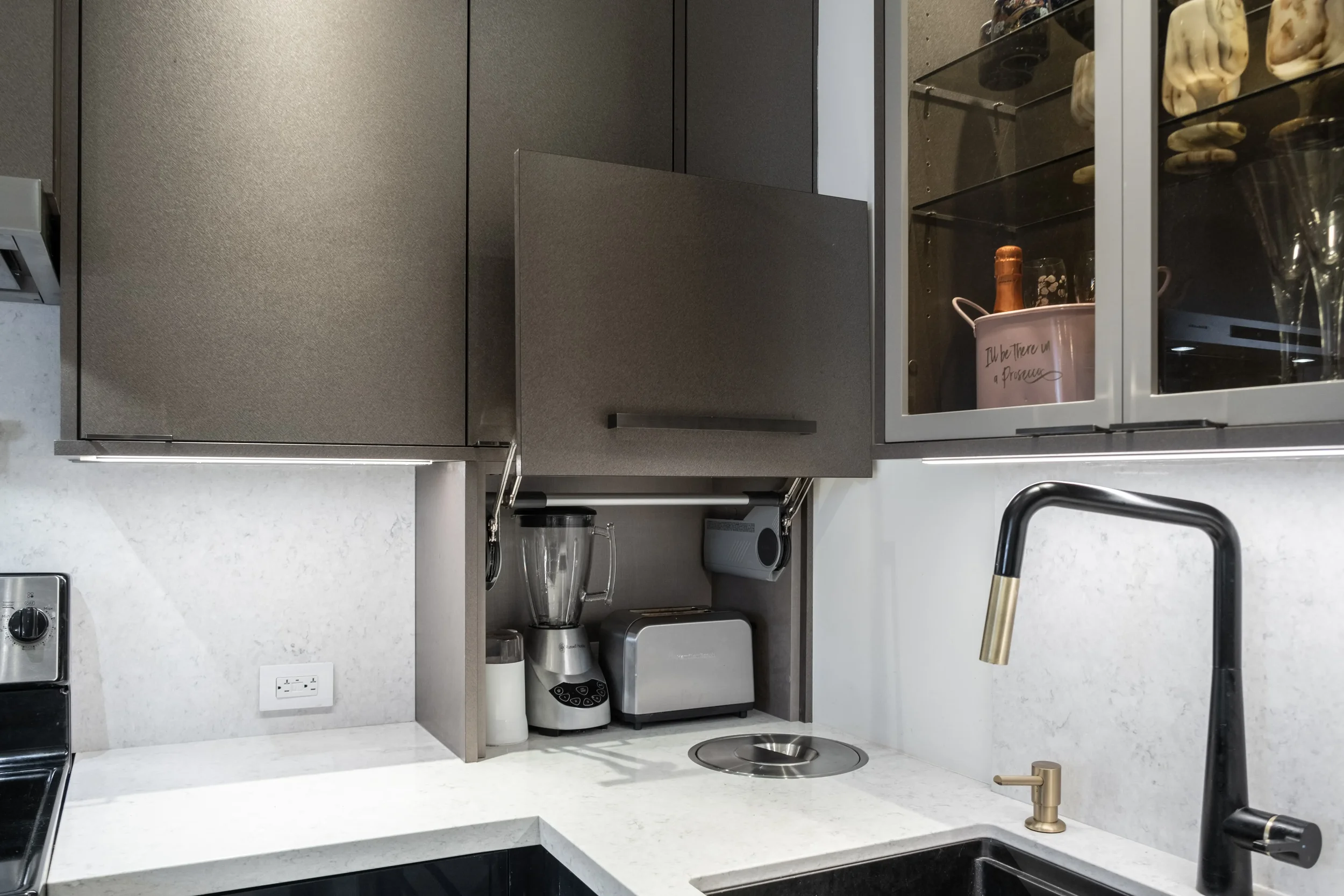 Luxury custom kitchen designer