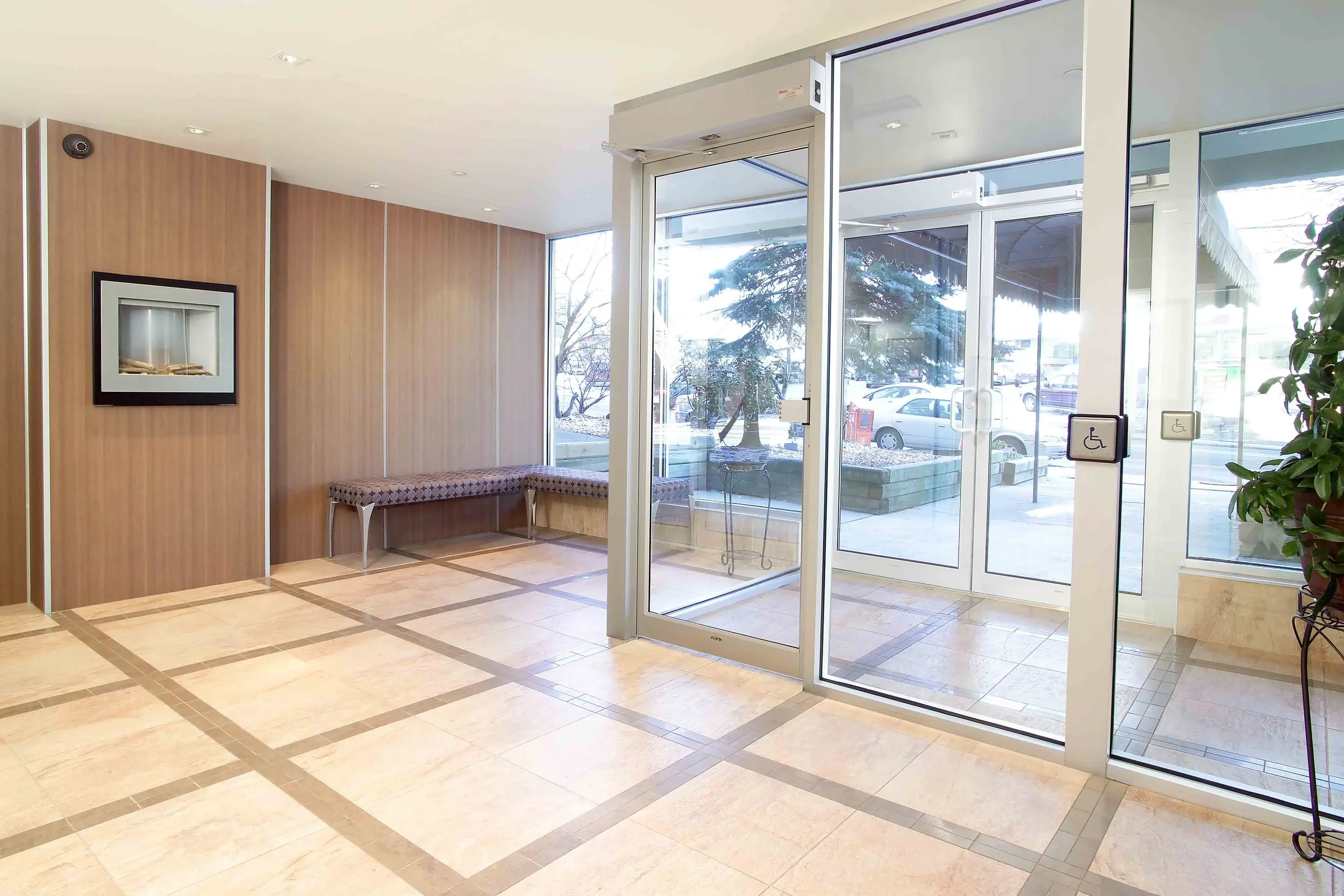 Luxury Interior Designer - Condo design