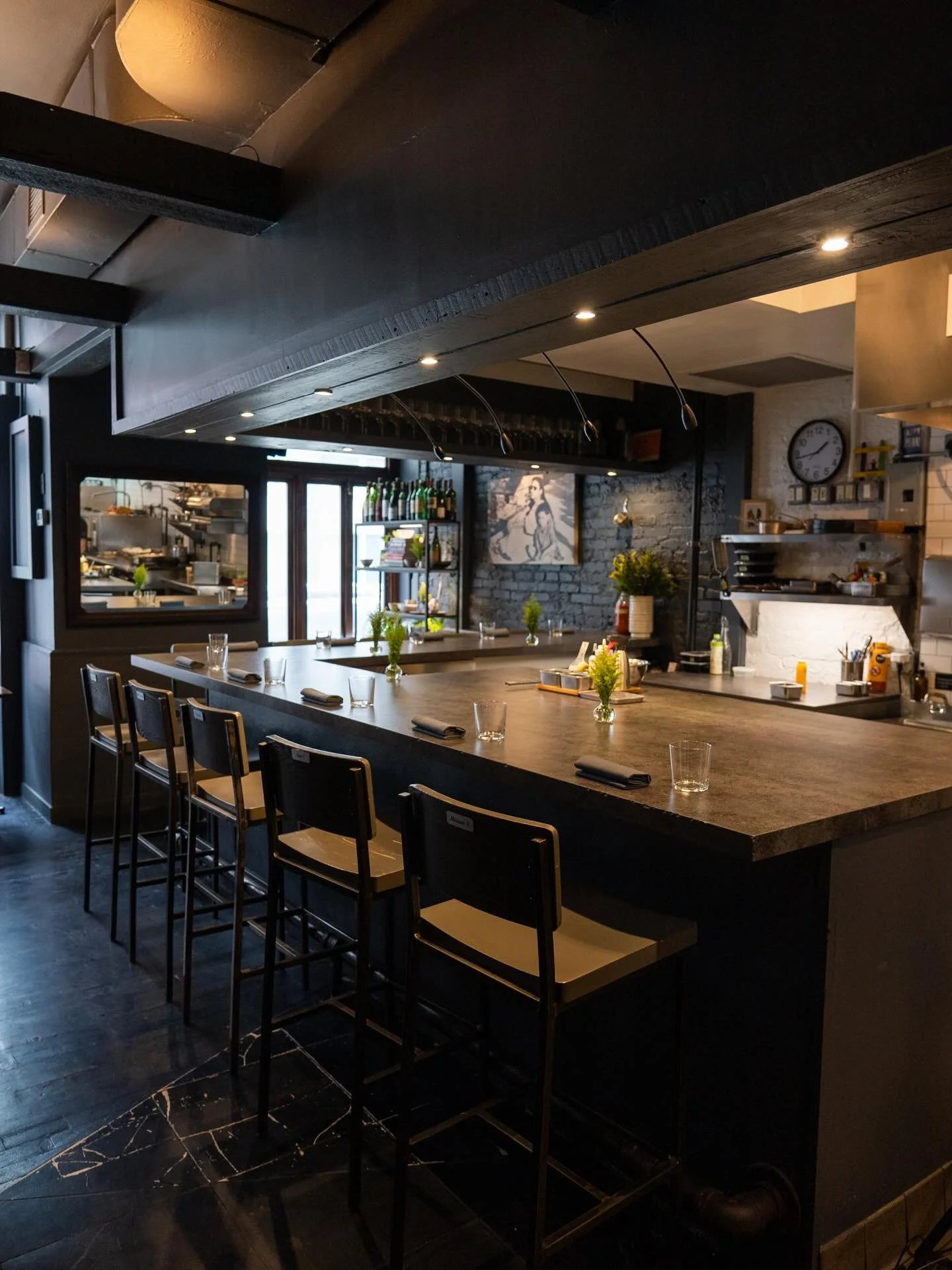 A quiet room.
A focused counter.
A table set with intention.

Each seat tells a different story. What is your seat going to tell?

This is #Luthun

#finedining
#eastvillagenyc
#michelin
#michelinguide