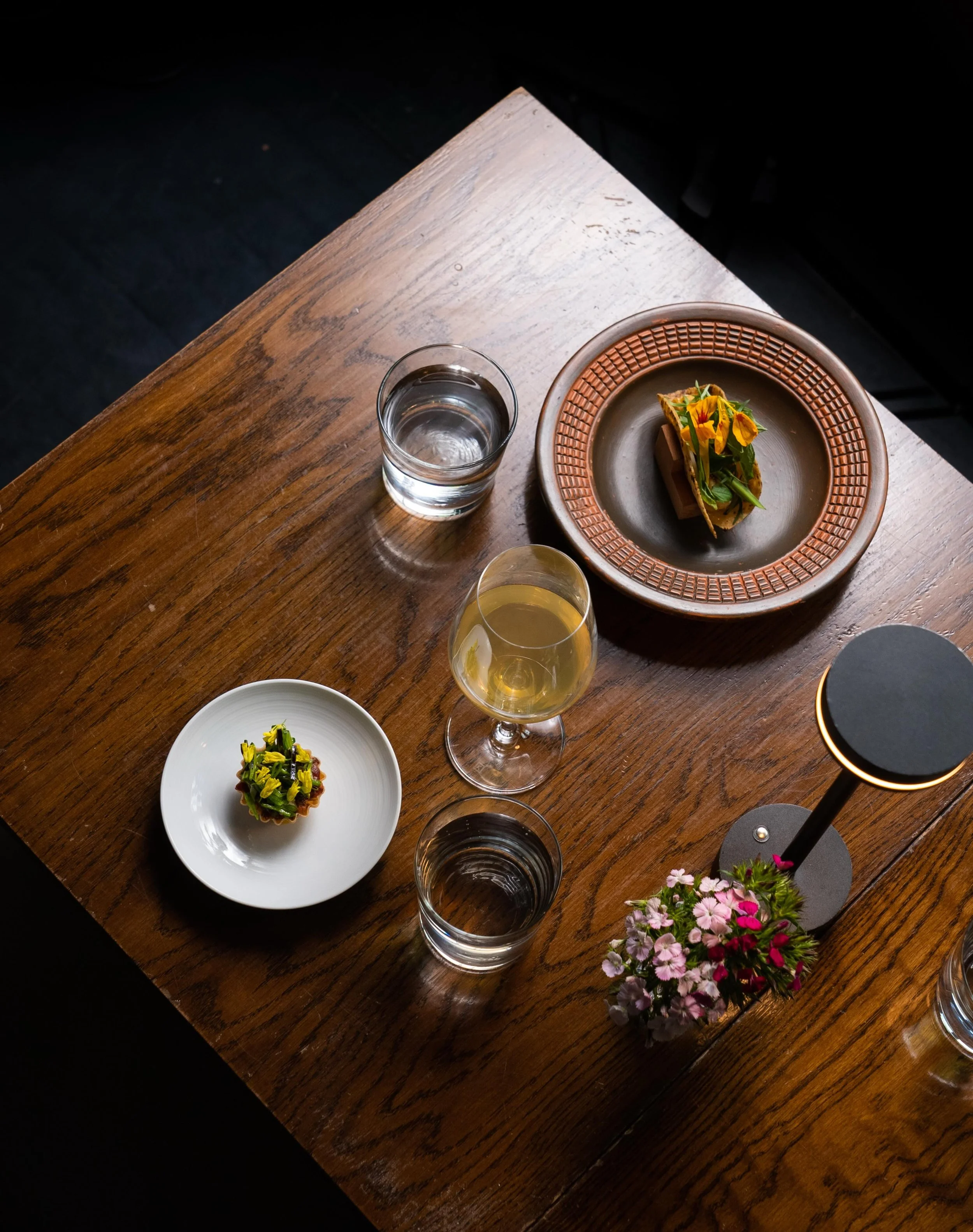 Evenings at Luthun.

A table shaped by conversation, pacing, and a menu designed to move without borders.

From the first pour to the final course, each detail is composed to unfold slowly through the night.

This is #Luthun

#finedining
#eastvillage