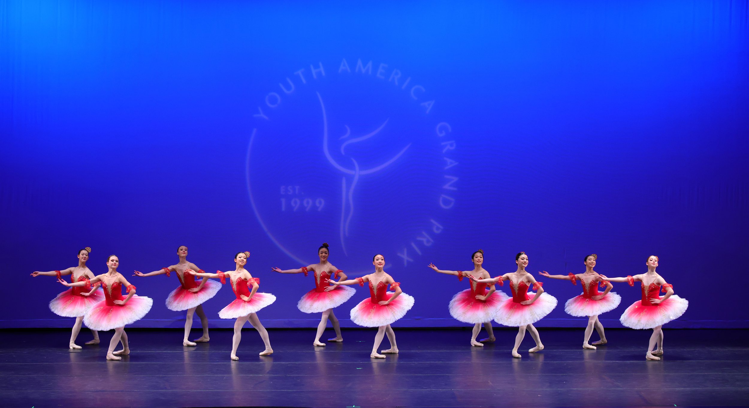 413GRANDPASFROMTHEBALLETPAQUITAENS26888.jpeg