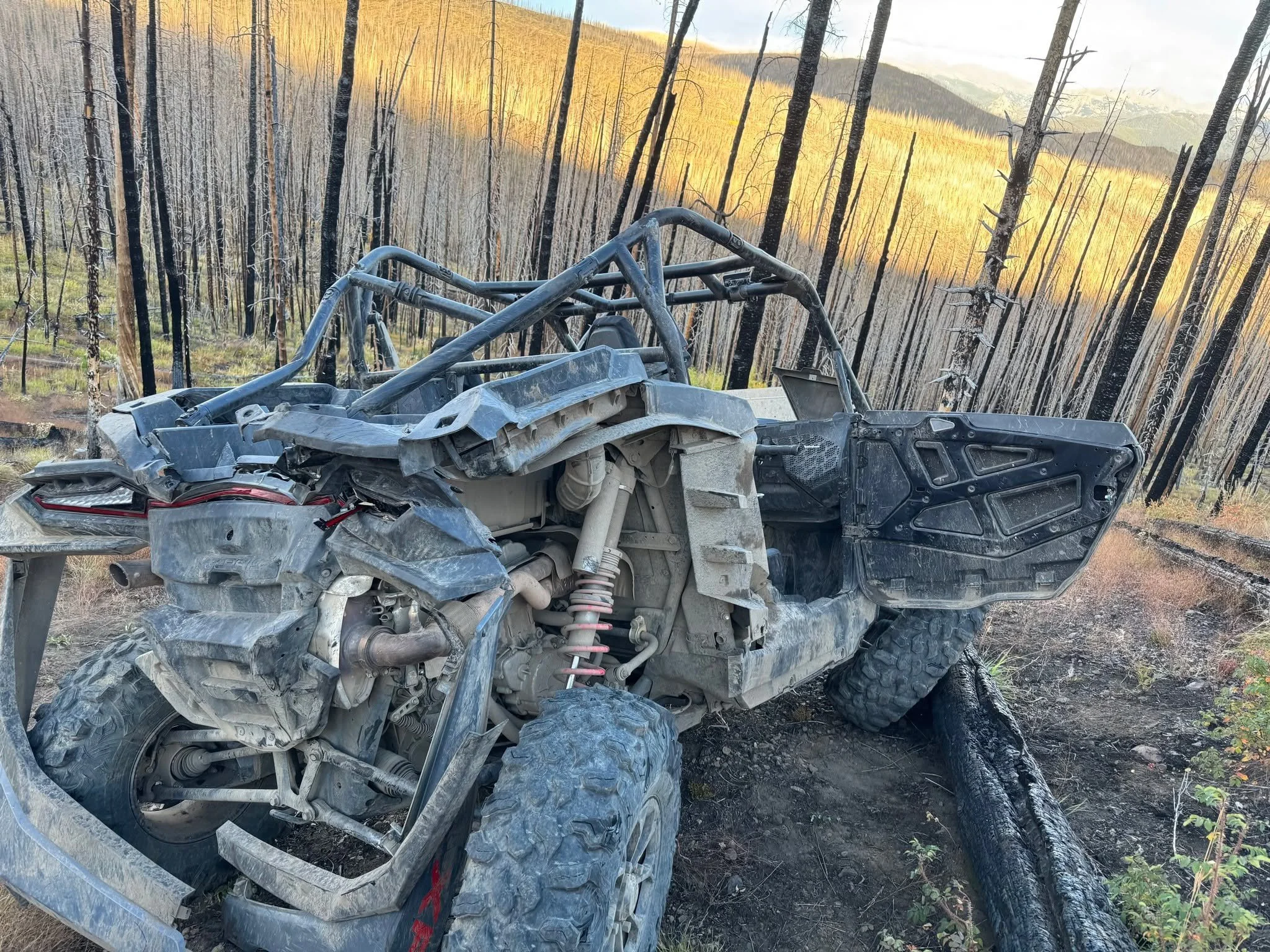 On September 22nd at 3:45 p.m., Grand County Search and Rescue (GCSAR) alongside Grand County EMS (GCEMS) and the Grand County Sheriff's Office (GSCO) responded to an iPhone crash alert in the area of Stillwater Pass. The Apple crash detection system