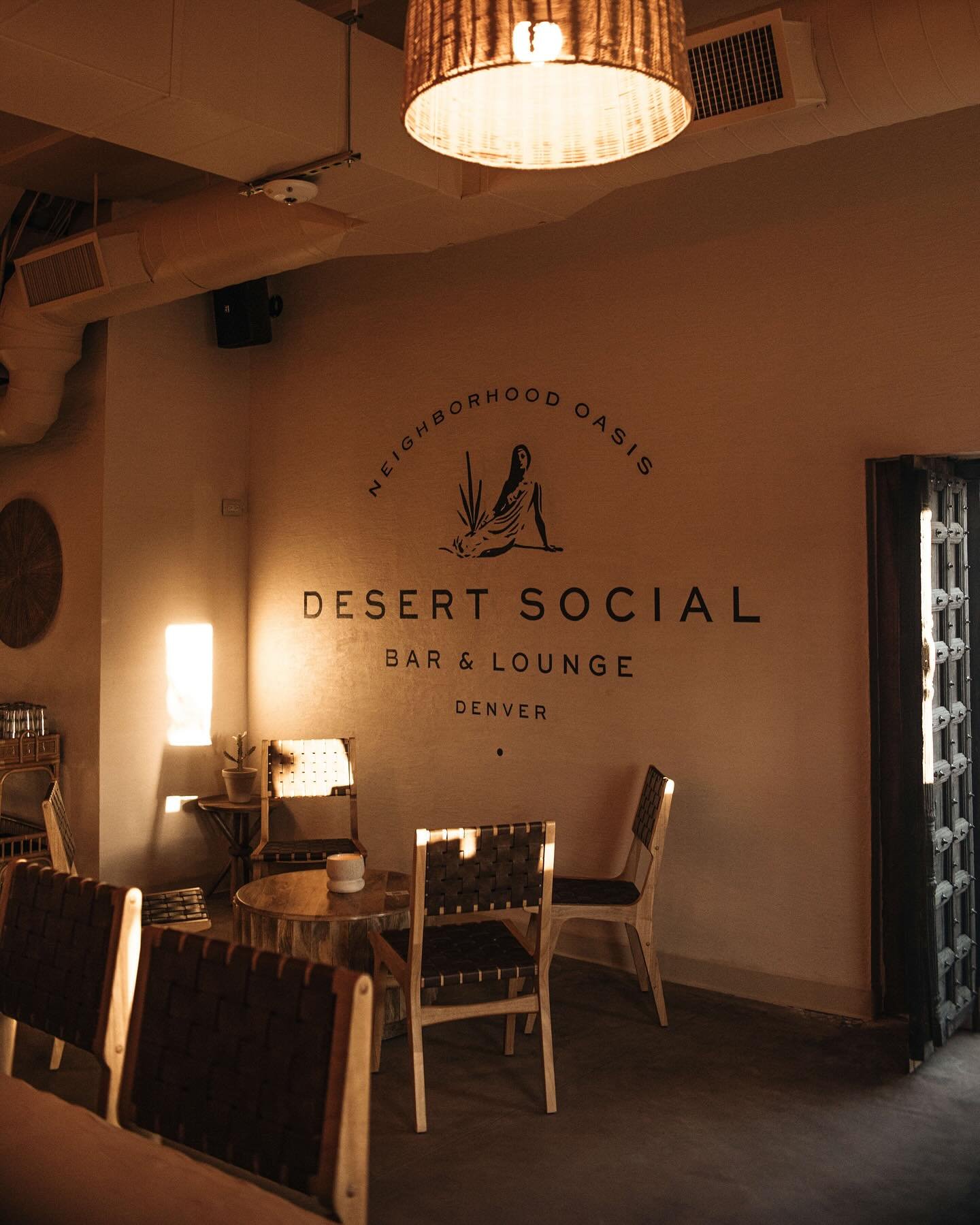 Desert Social Bar &amp; Lounge