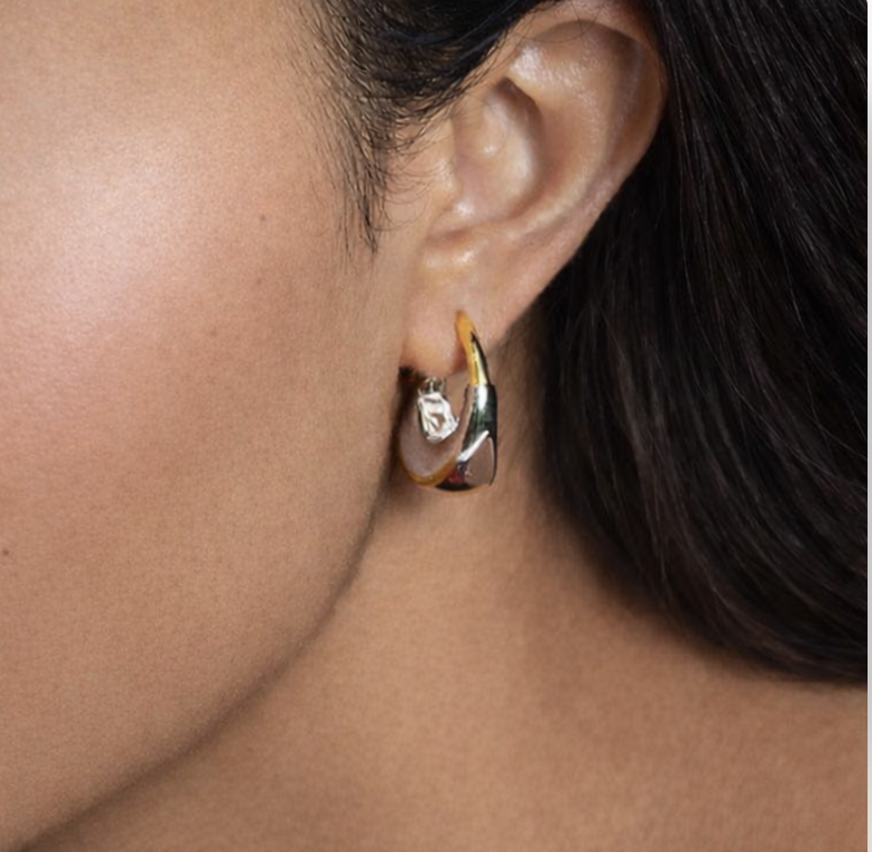 Two-Tone Chunky Dome Huggies