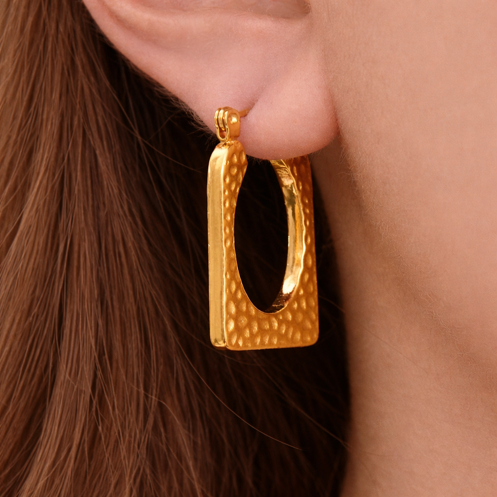 Hammered Square U Hoops