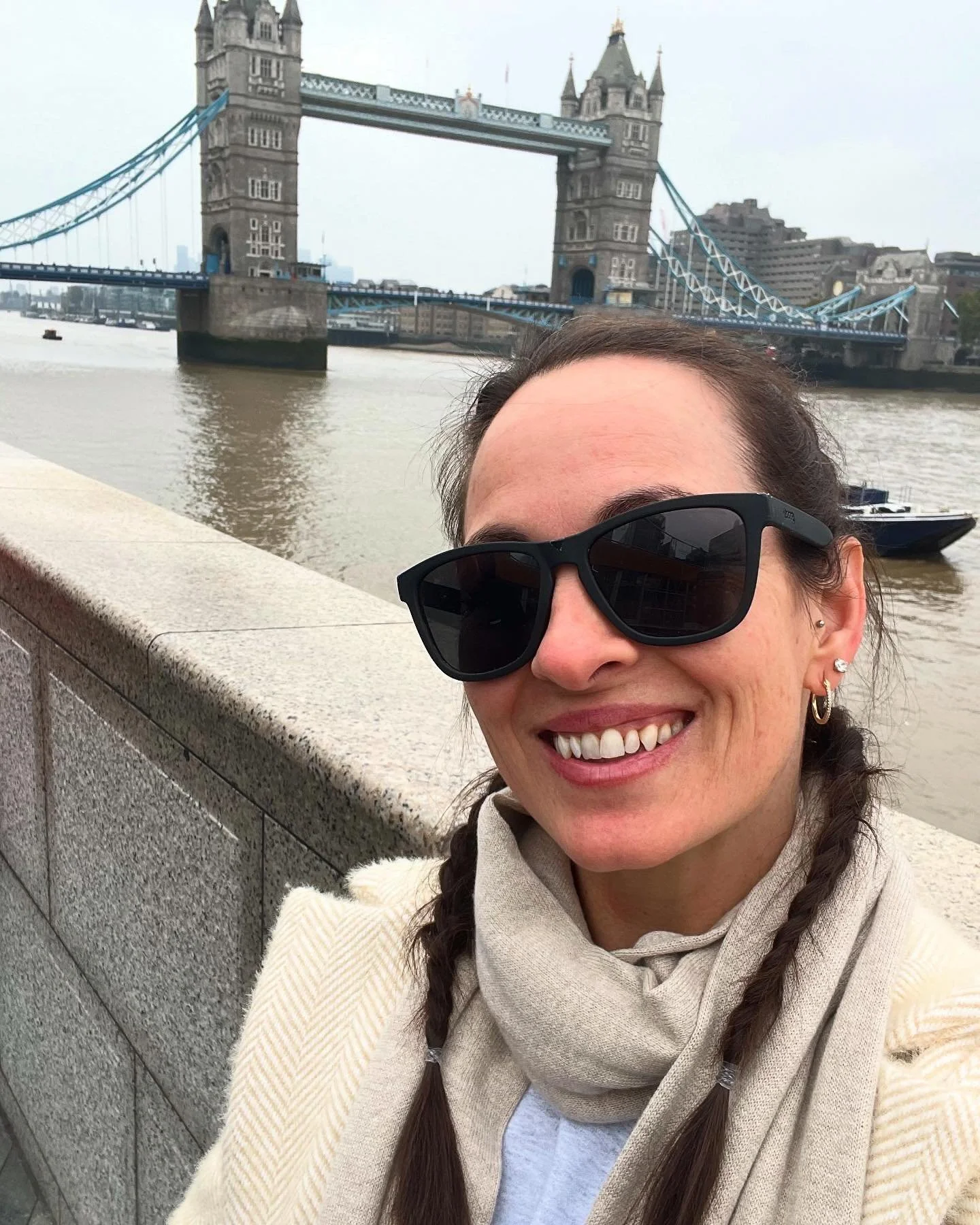 ✨ Having an absolute blast in England 🇬🇧 &mdash; passing through London and now soaking in the seaside beauty of Brighton! 🌊❤️

I&rsquo;m here for an incredible pregnancy, labor/birth, and postpartum massage training with the Abdominal Therapy Col